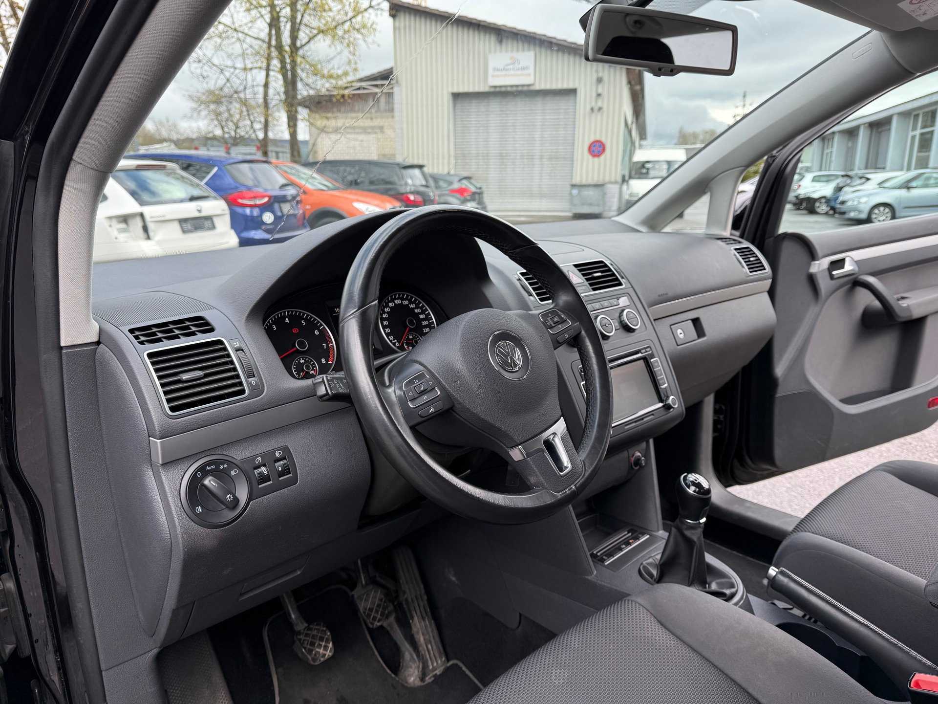 VW Touran 1.4 TSI Comfortline-image-5