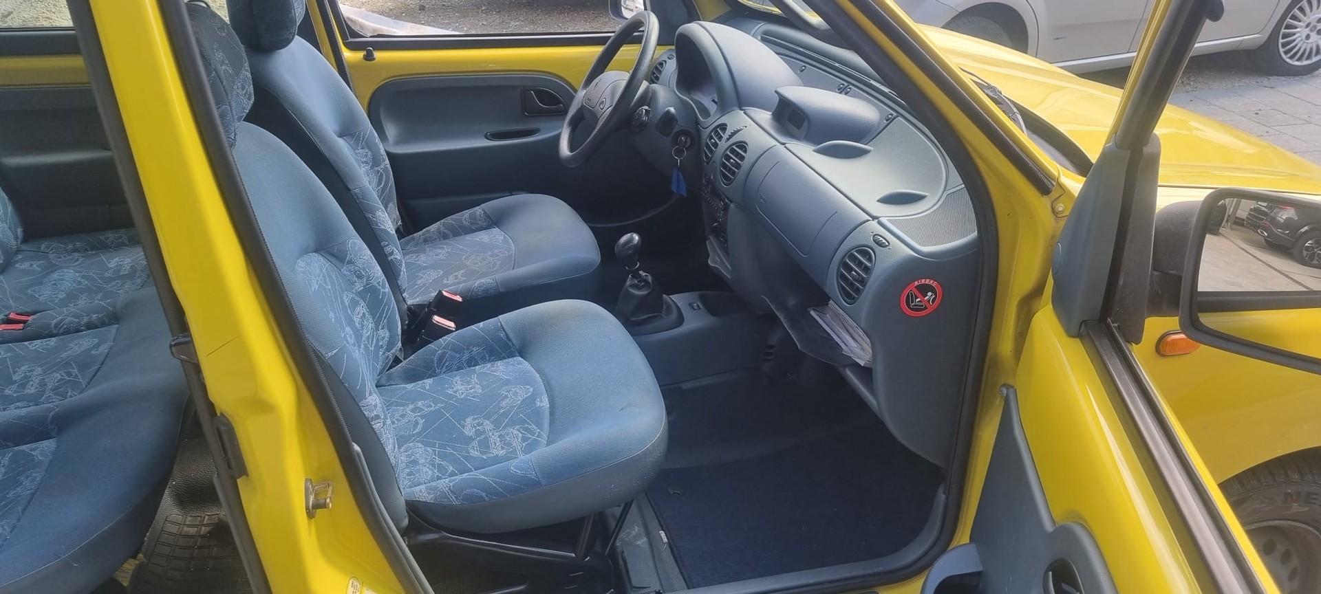 RENAULT Kangoo 1.4 RN-image-11