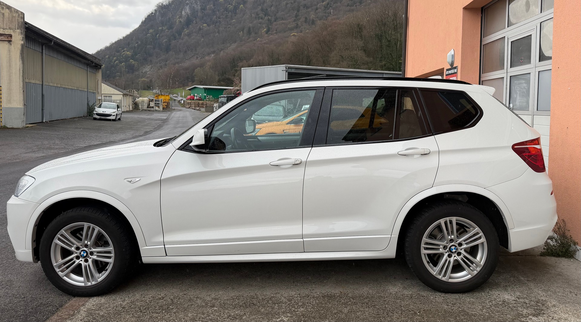 BMW X3 xDrive 35d Steptronic Pack M Sport Design-image-6