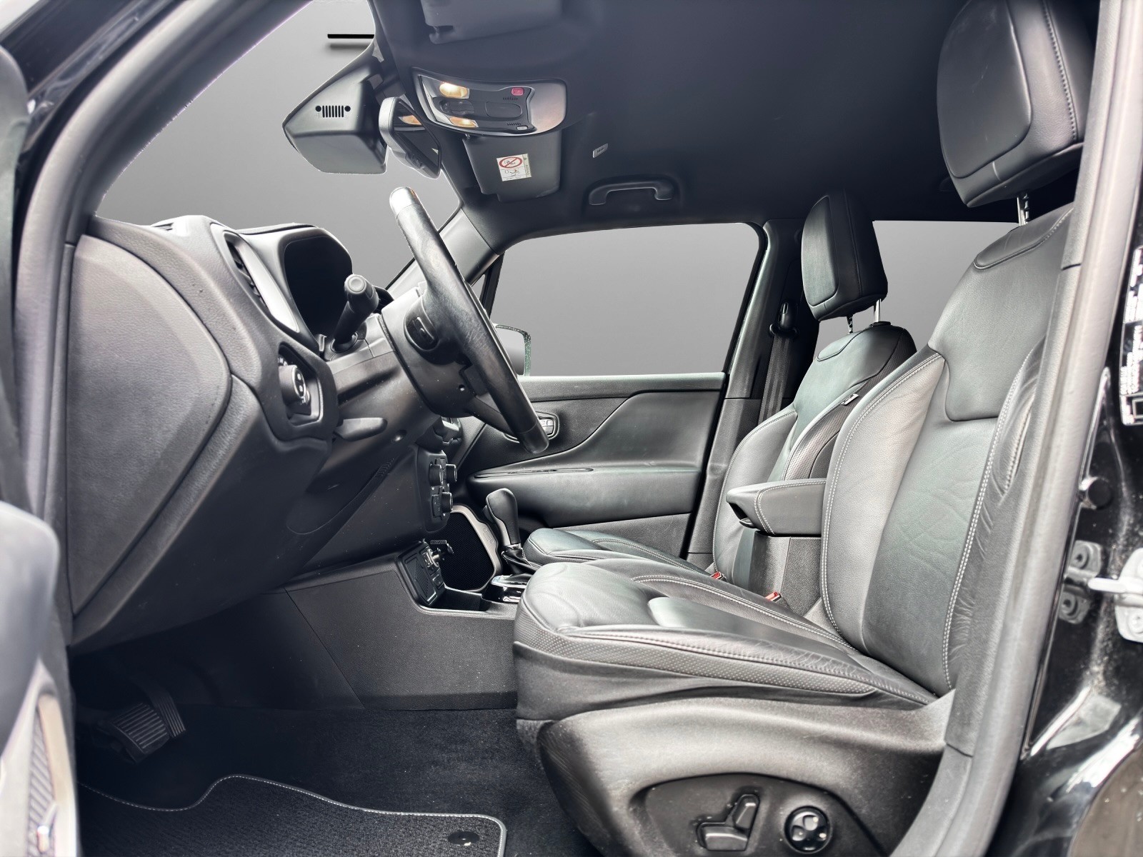 JEEP Renegade 1.3 GSE Turbo Limited-image-7