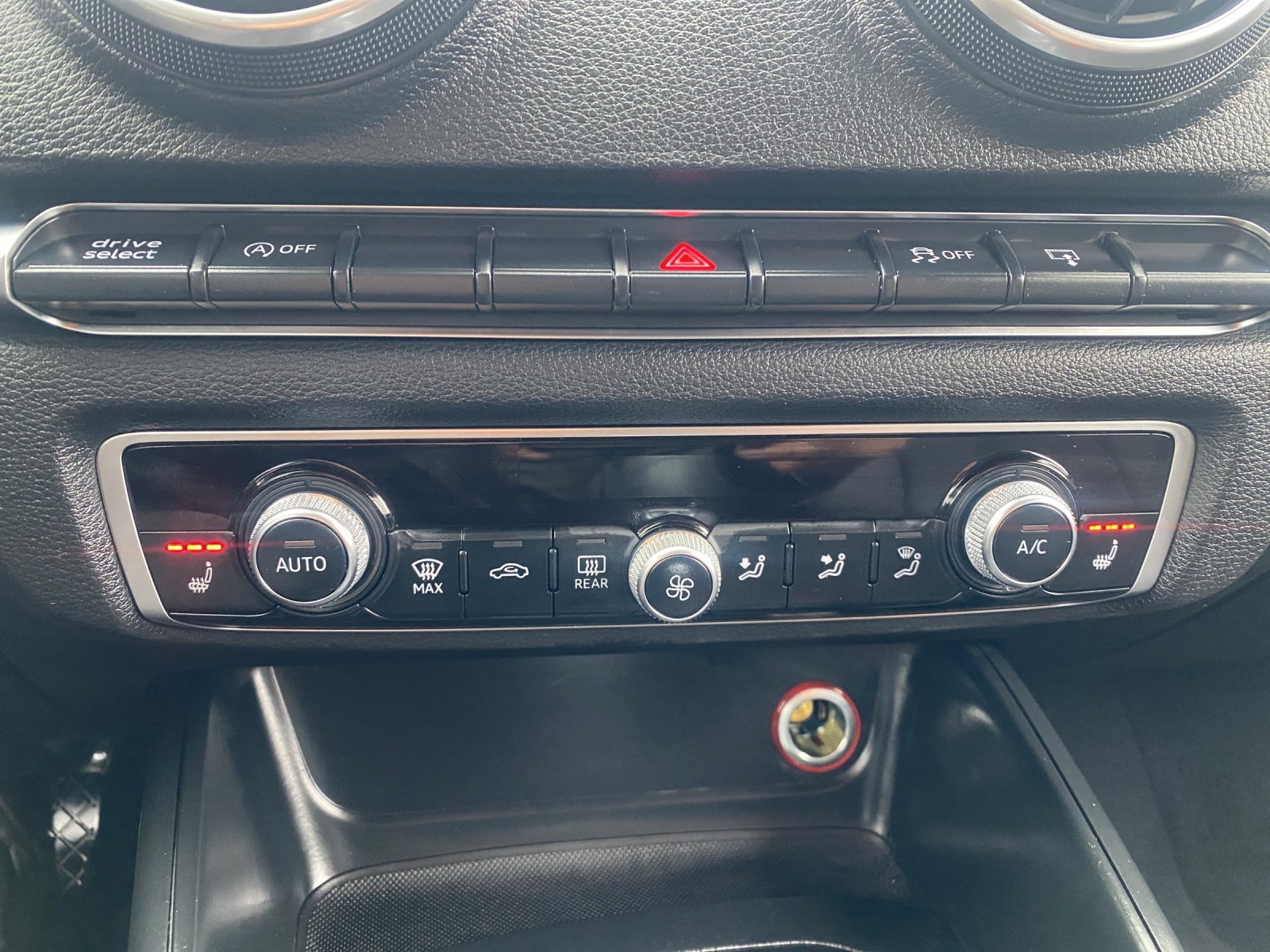 AUDI A3 Sportback 2.0 TDI Ambiente Quattro S-tronic 2.0 TDI Quattro (4x4) 184 PS | Automat | 109’000 km | Frisch ab MFK & Service-image-19