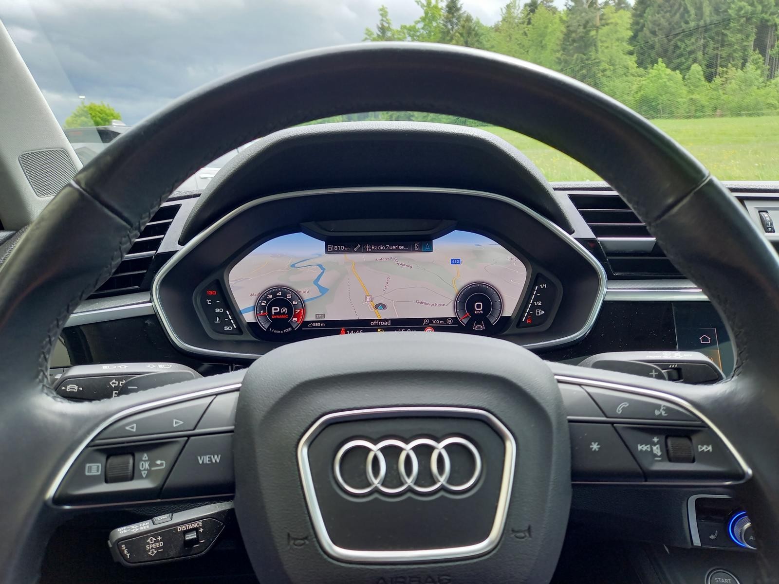 AUDI Q3 Sportback 45 TFSI S line quattro S-tronic-image-5