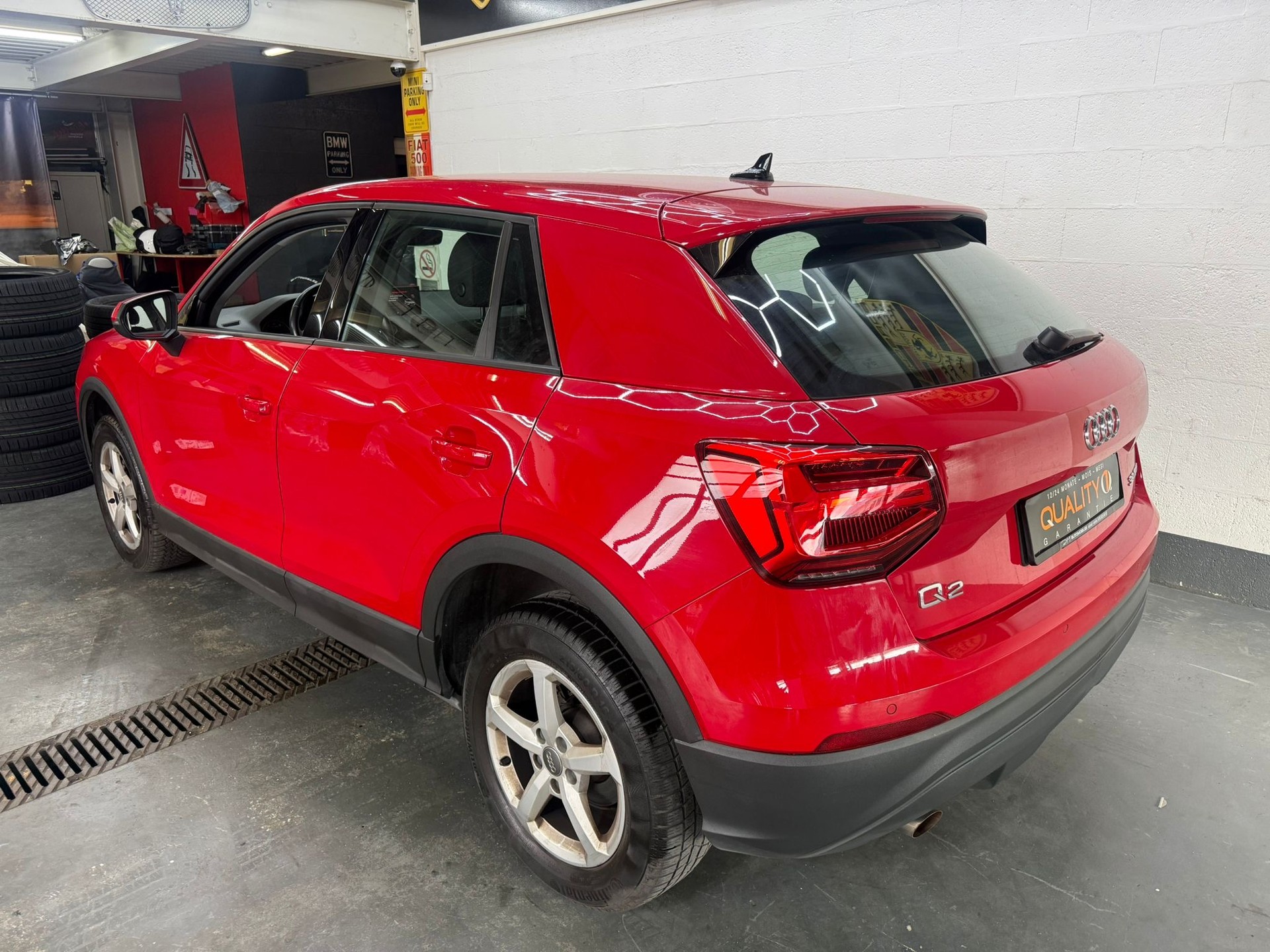 AUDI Q2 30 TFSI Design S-tronic-image-1