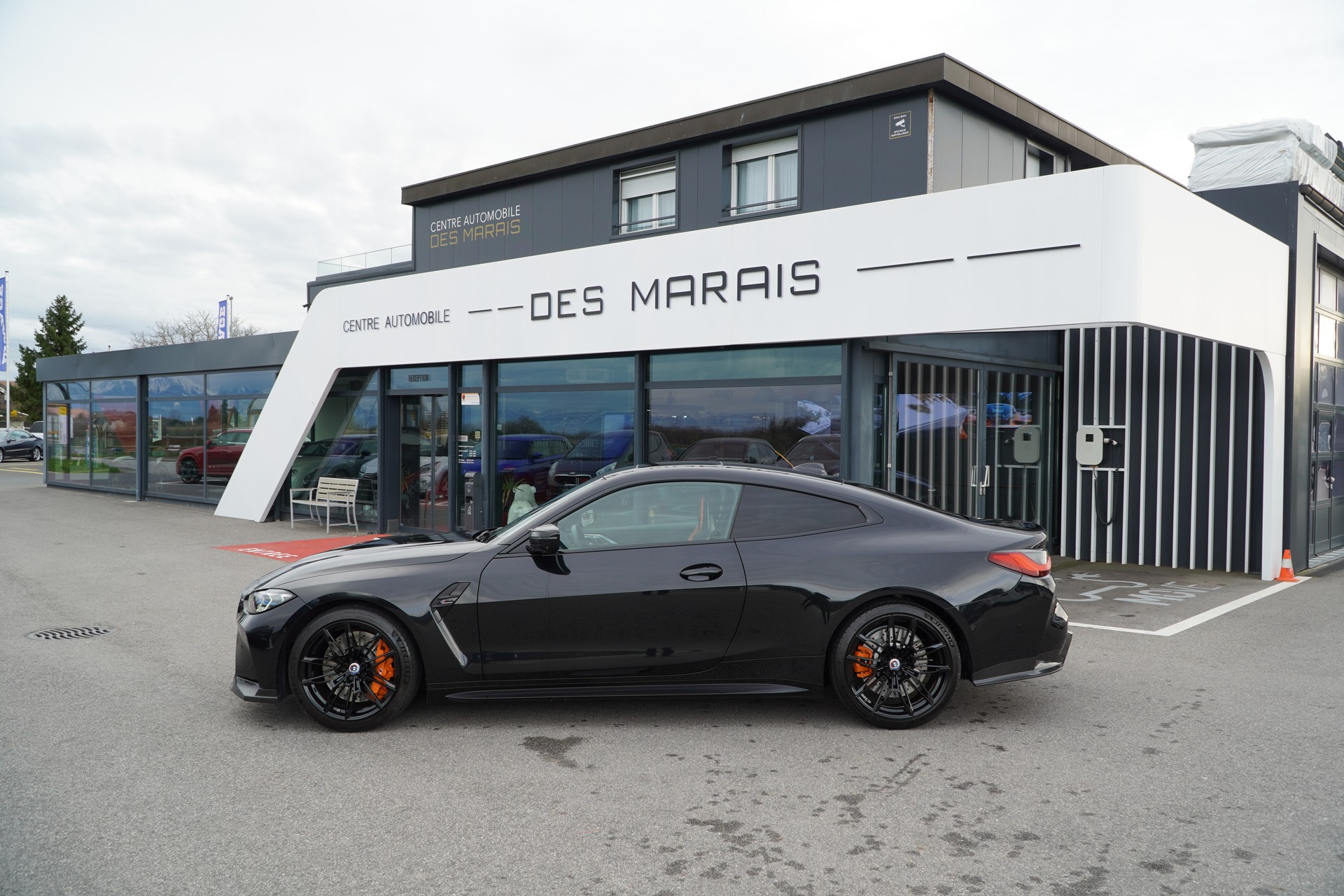 BMW M4 Coupé Competition-image-2