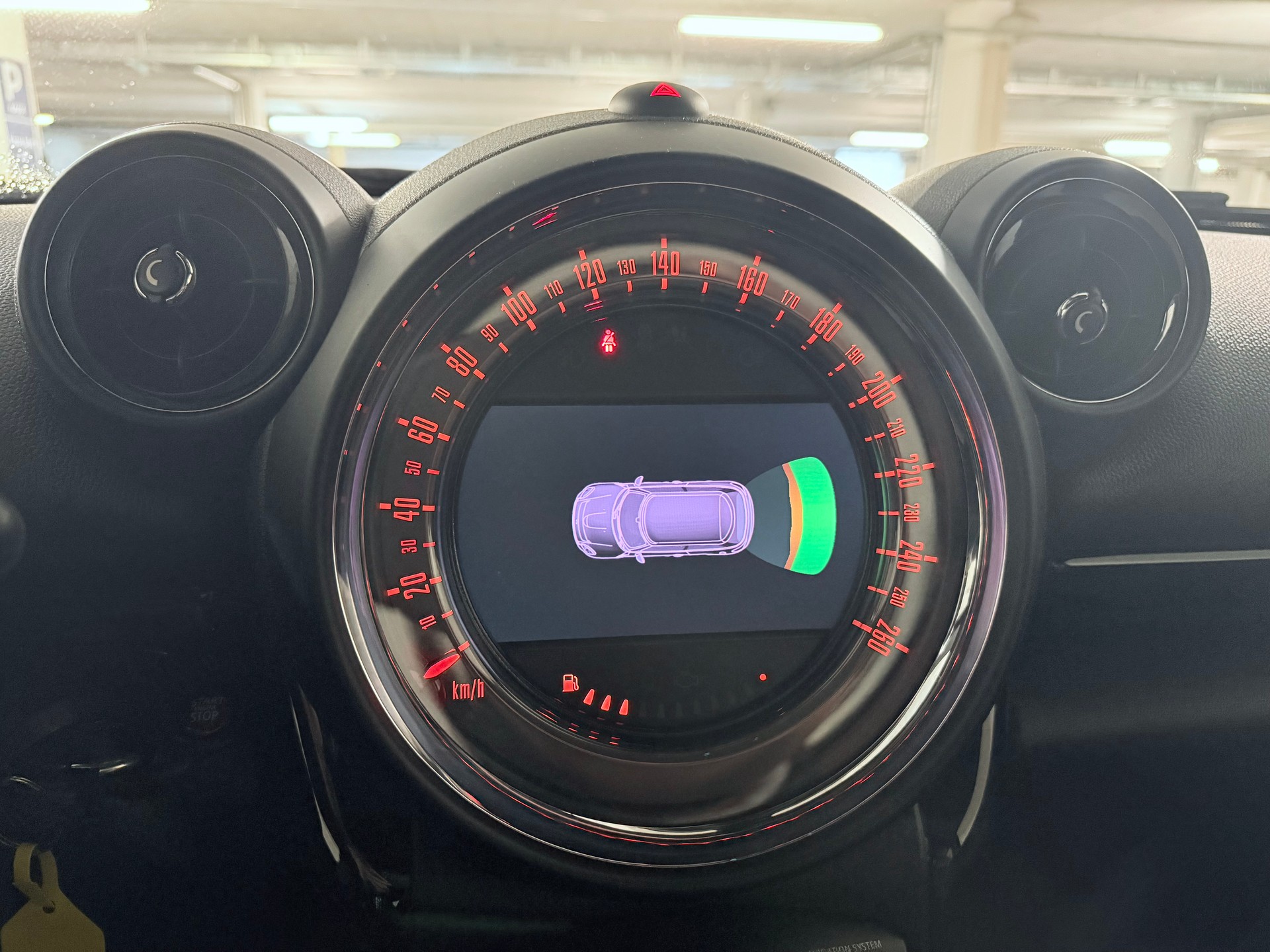MINI Paceman R 61 Cooper S ALL4 190 PS-image-14