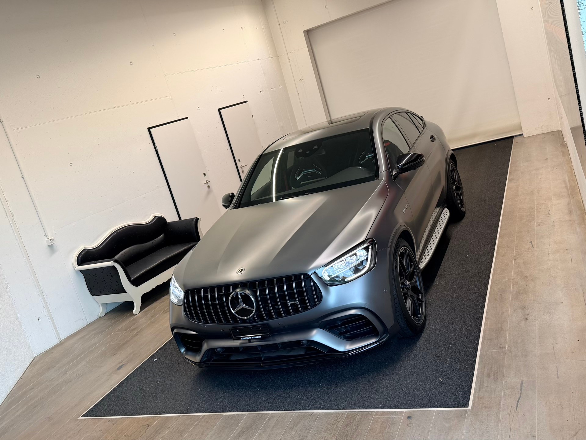 MERCEDES-BENZ GLC Coupé 63 S AMG 4Matic 9G-Tronic-showroom-element-3