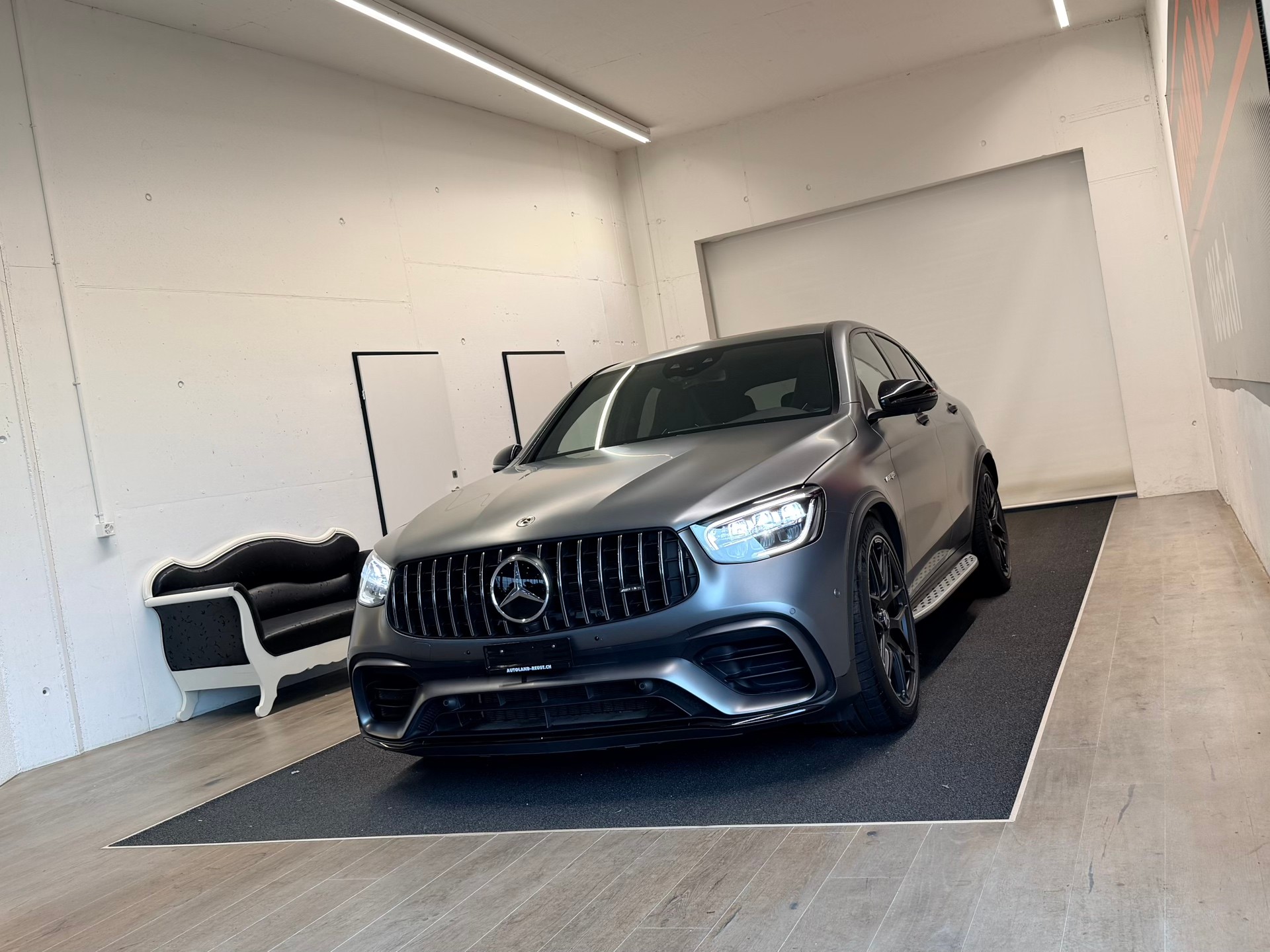 MERCEDES-BENZ GLC Coupé 63 S AMG 4Matic 9G-Tronic-showroom-element-2