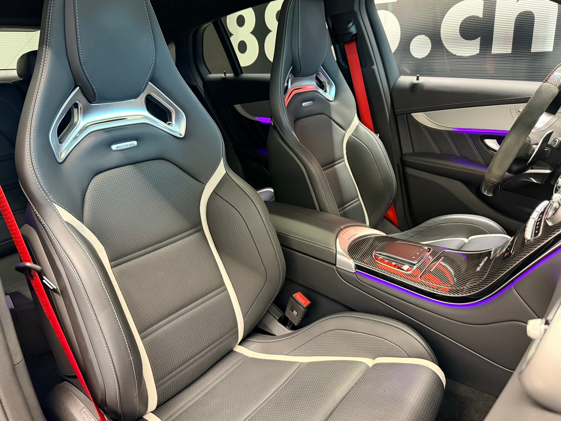 MERCEDES-BENZ GLC Coupé 63 S AMG 4Matic 9G-Tronic-image-22