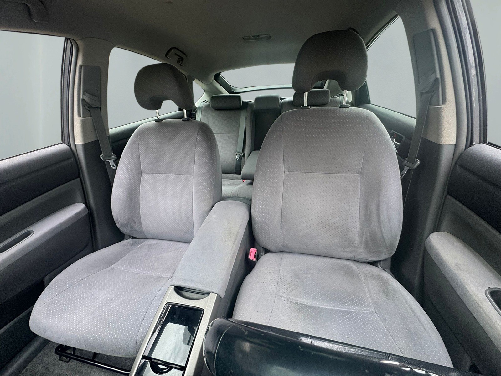 TOYOTA Prius 1.5 16V Hybrid-image-5