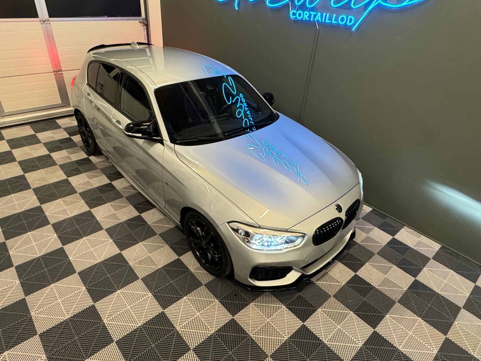 BMW M135i xDrive Steptronic-image-5