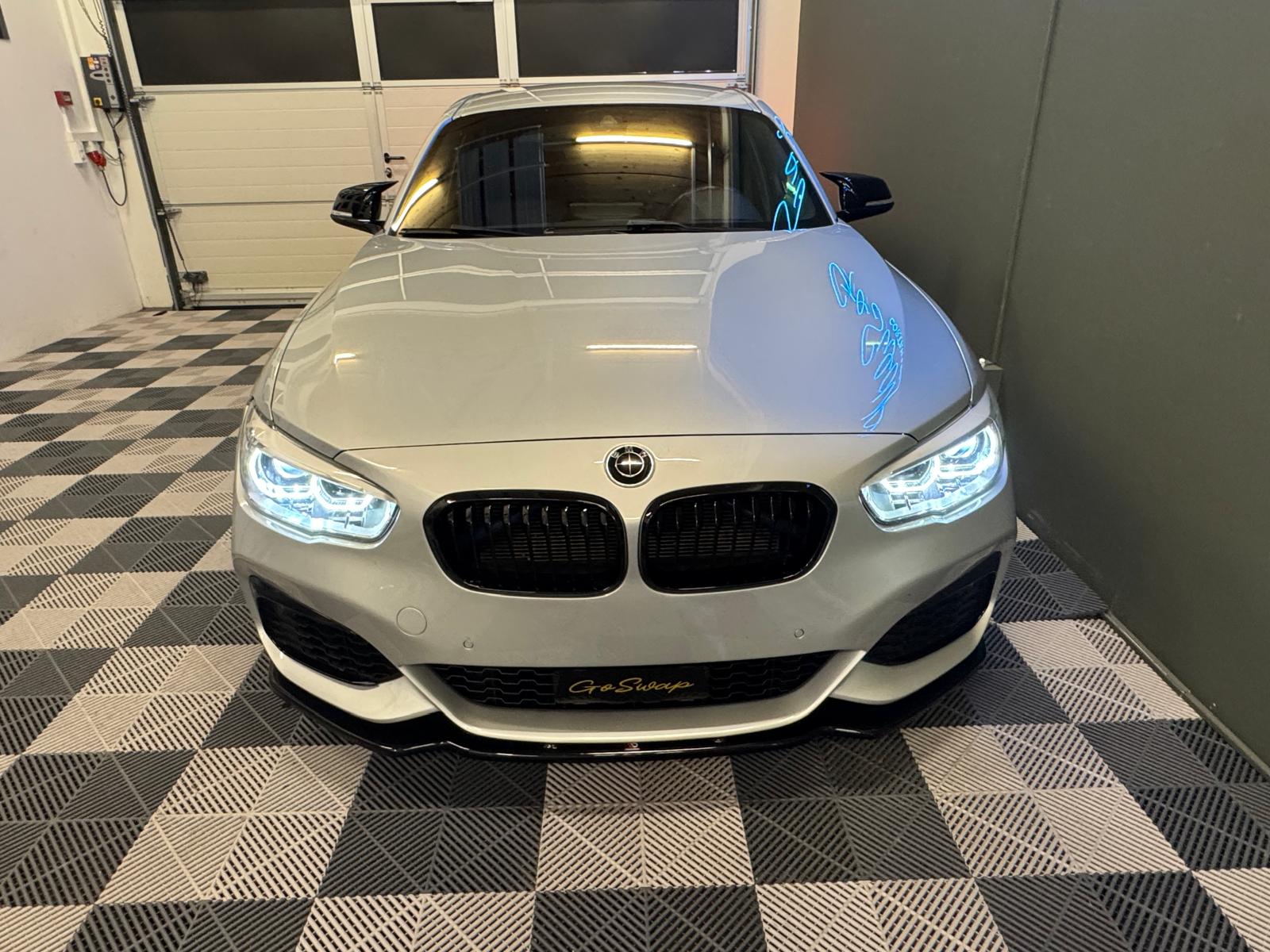 BMW M135i xDrive Steptronic-image-7