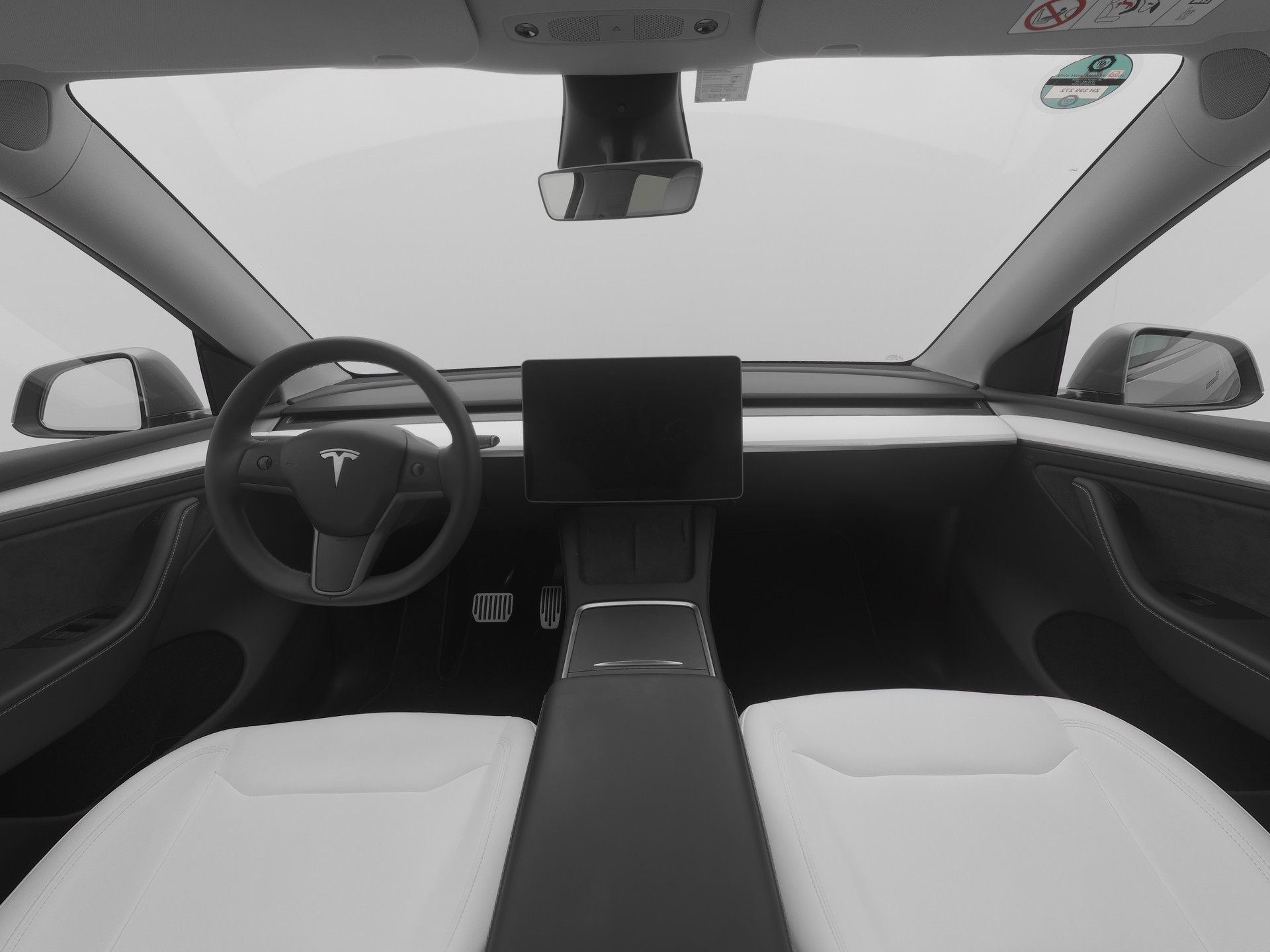 TESLA Model Y Long Range-image-5