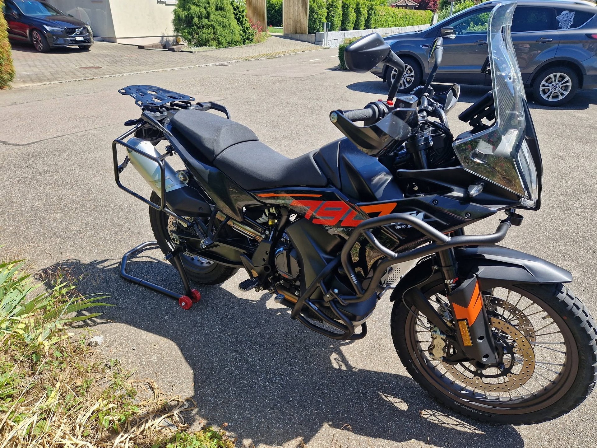 KTM 790 Adventure-image-8