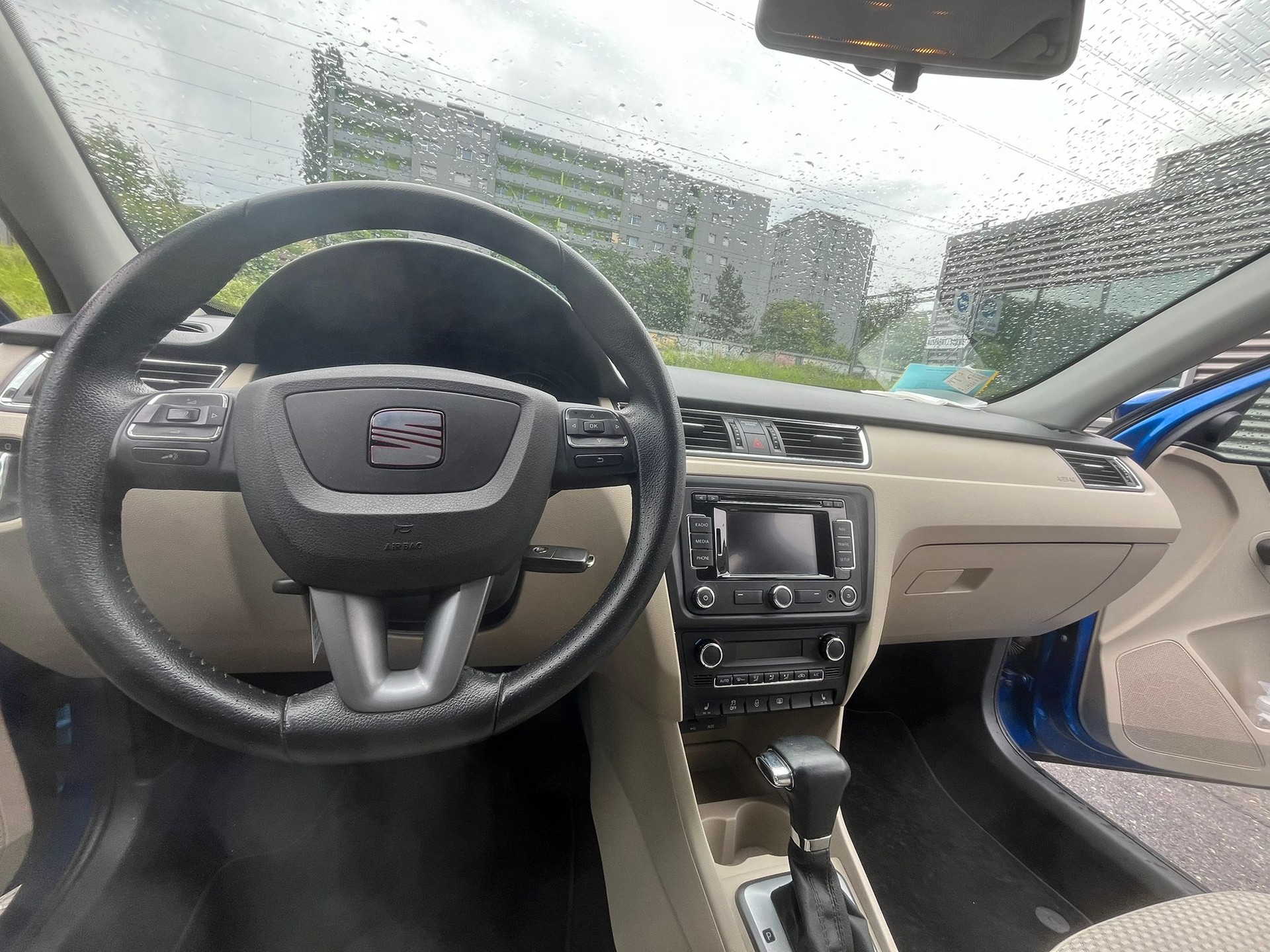 SEAT Toledo 1.4 TSI Reference DSG-image-8