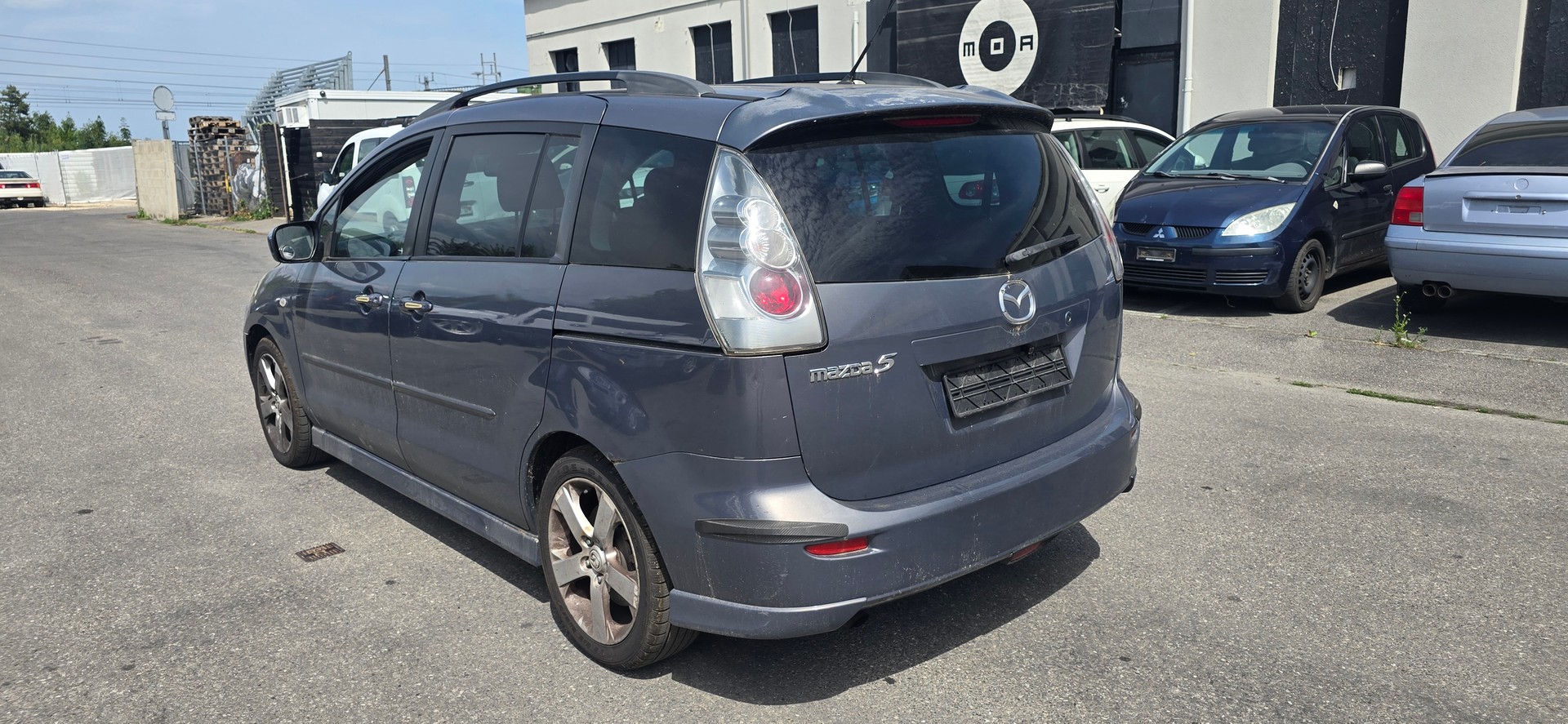 MAZDA 5 2.0d 16V Confort-image-3