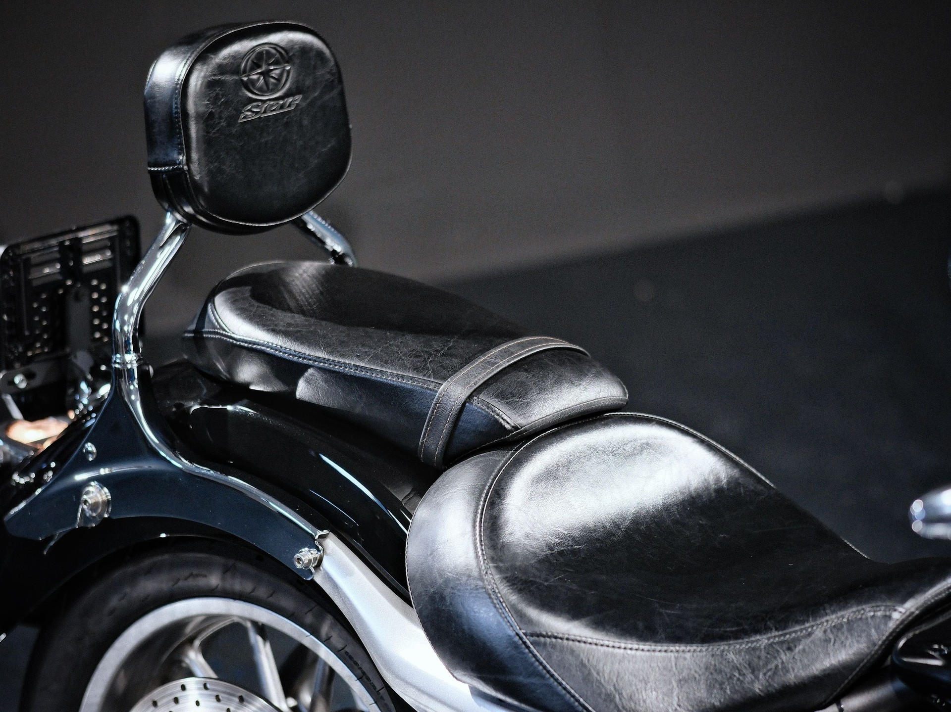 YAMAHA XV 1900 Midnight Star-image-5