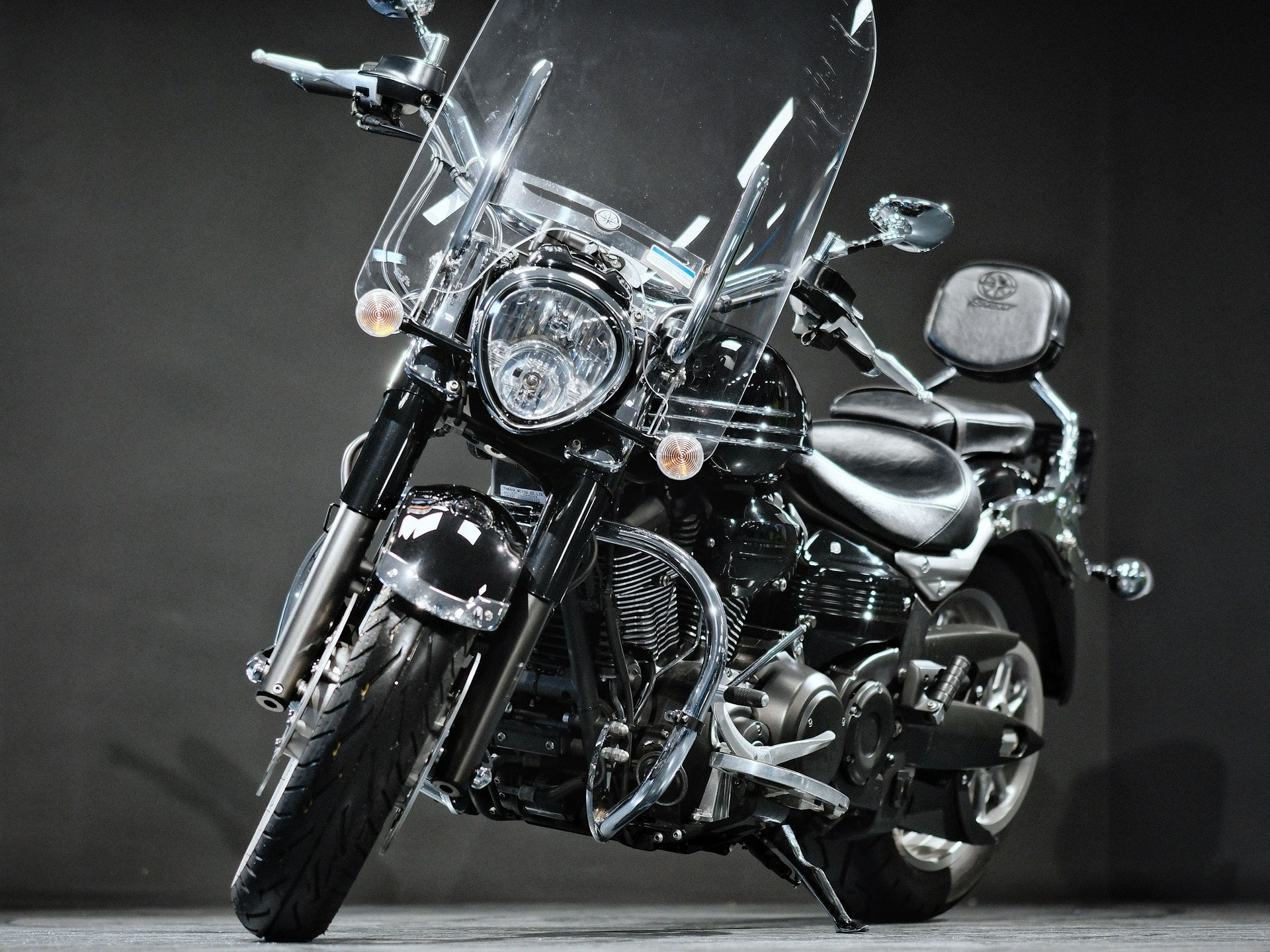 YAMAHA XV 1900 Midnight Star-image-14