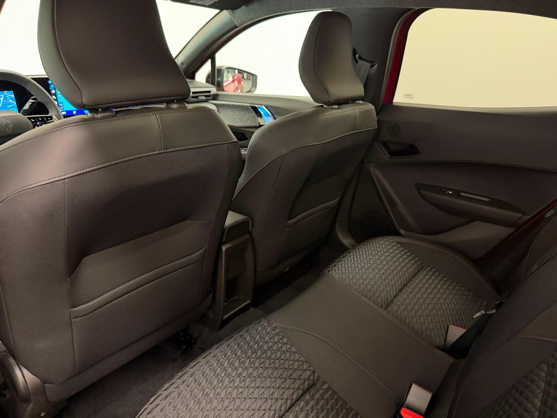 RENAULT Clio 1.2 TCe techno EDC-image-10