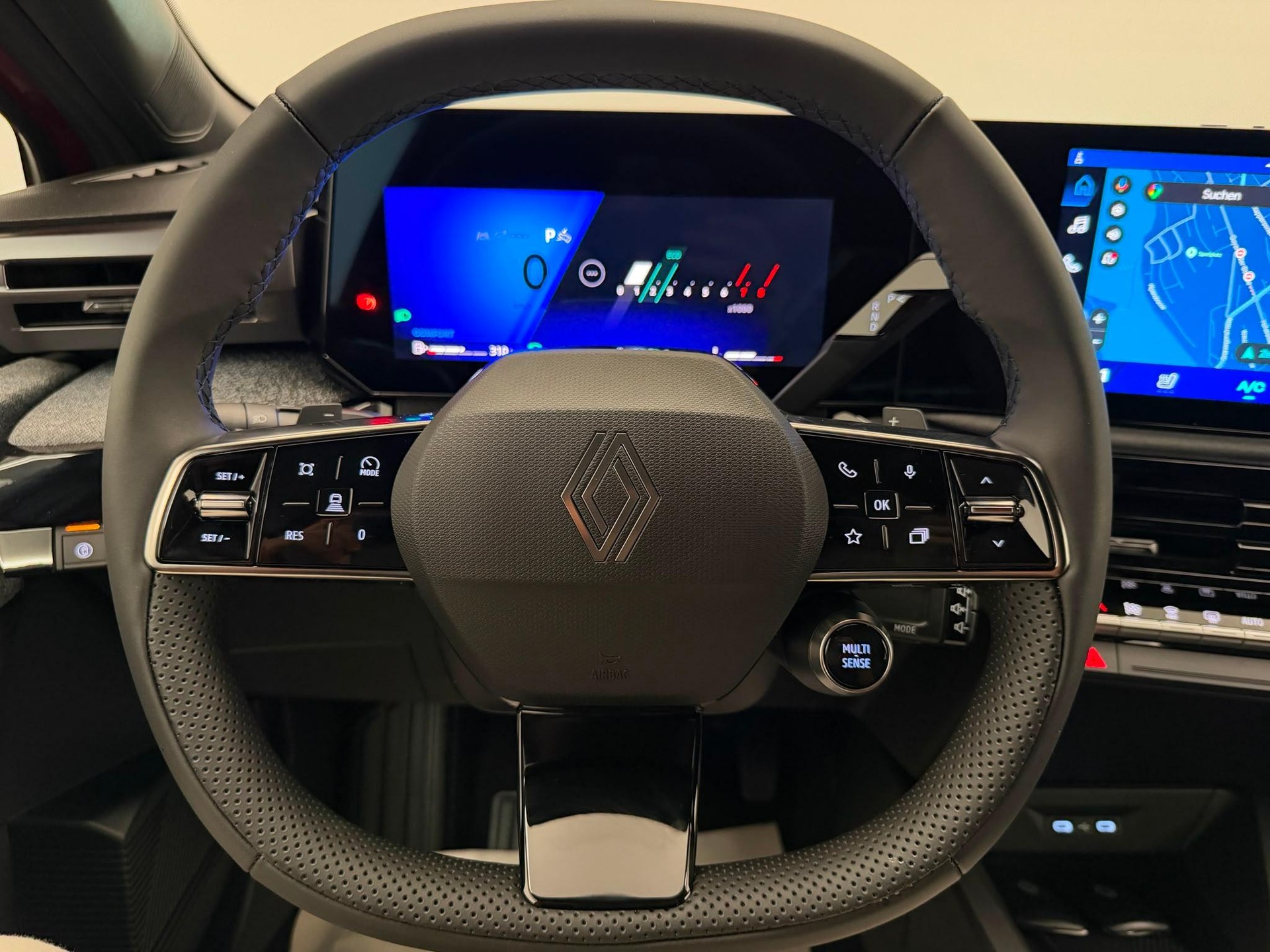 RENAULT Clio 1.2 TCe techno EDC-image-19