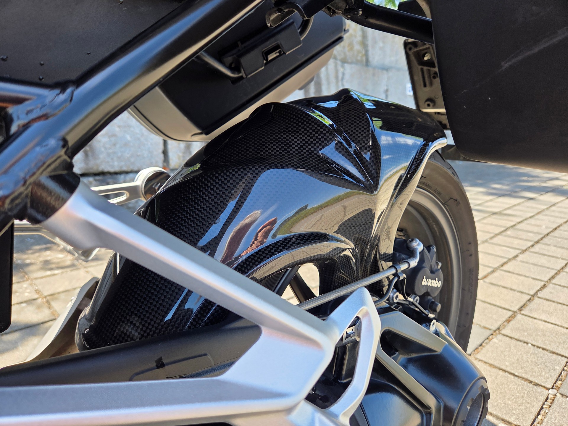 BMW R LC-image-9