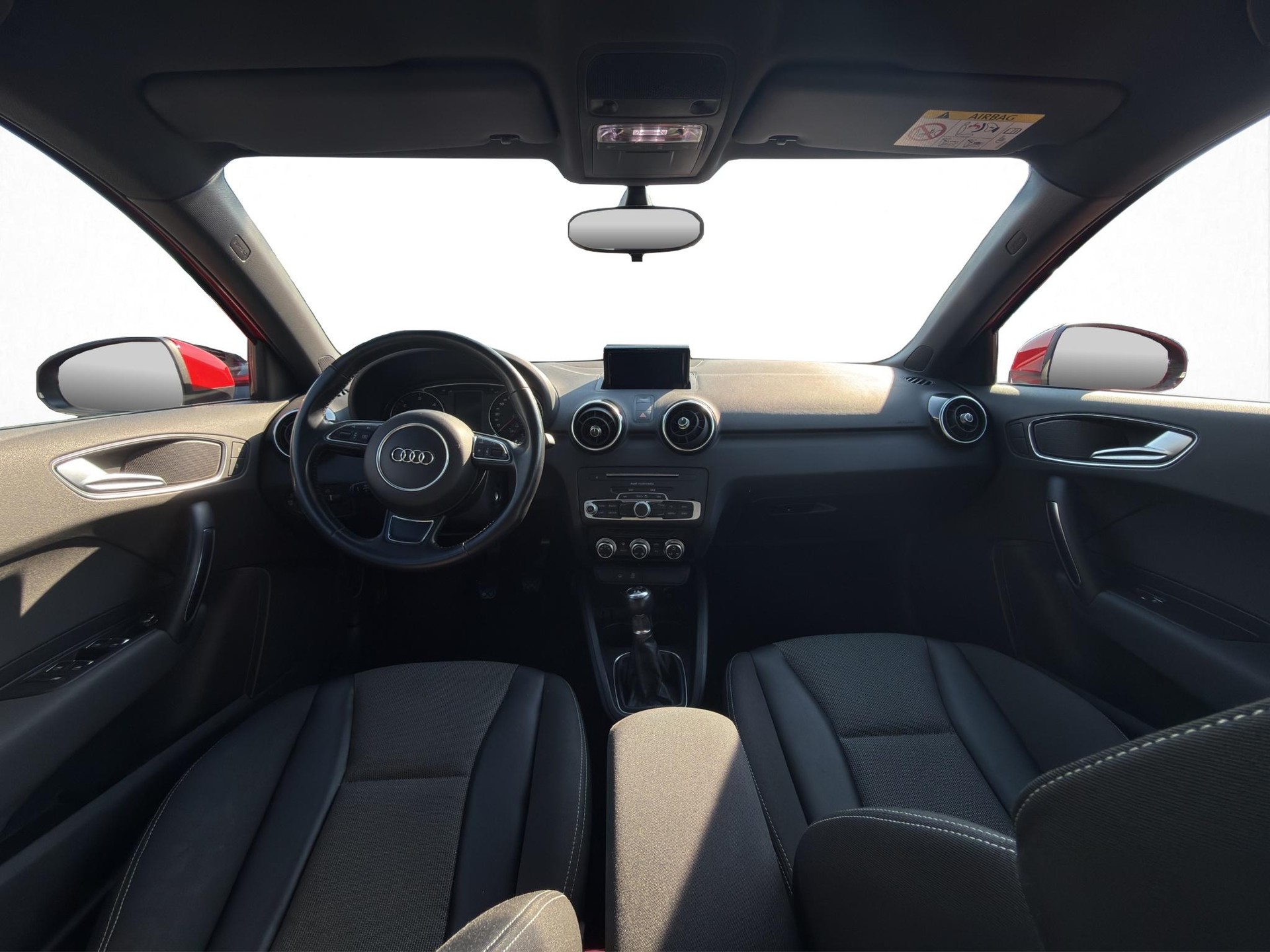 AUDI A1 Sportback 1.4 TDI Sport S-Line-image-13