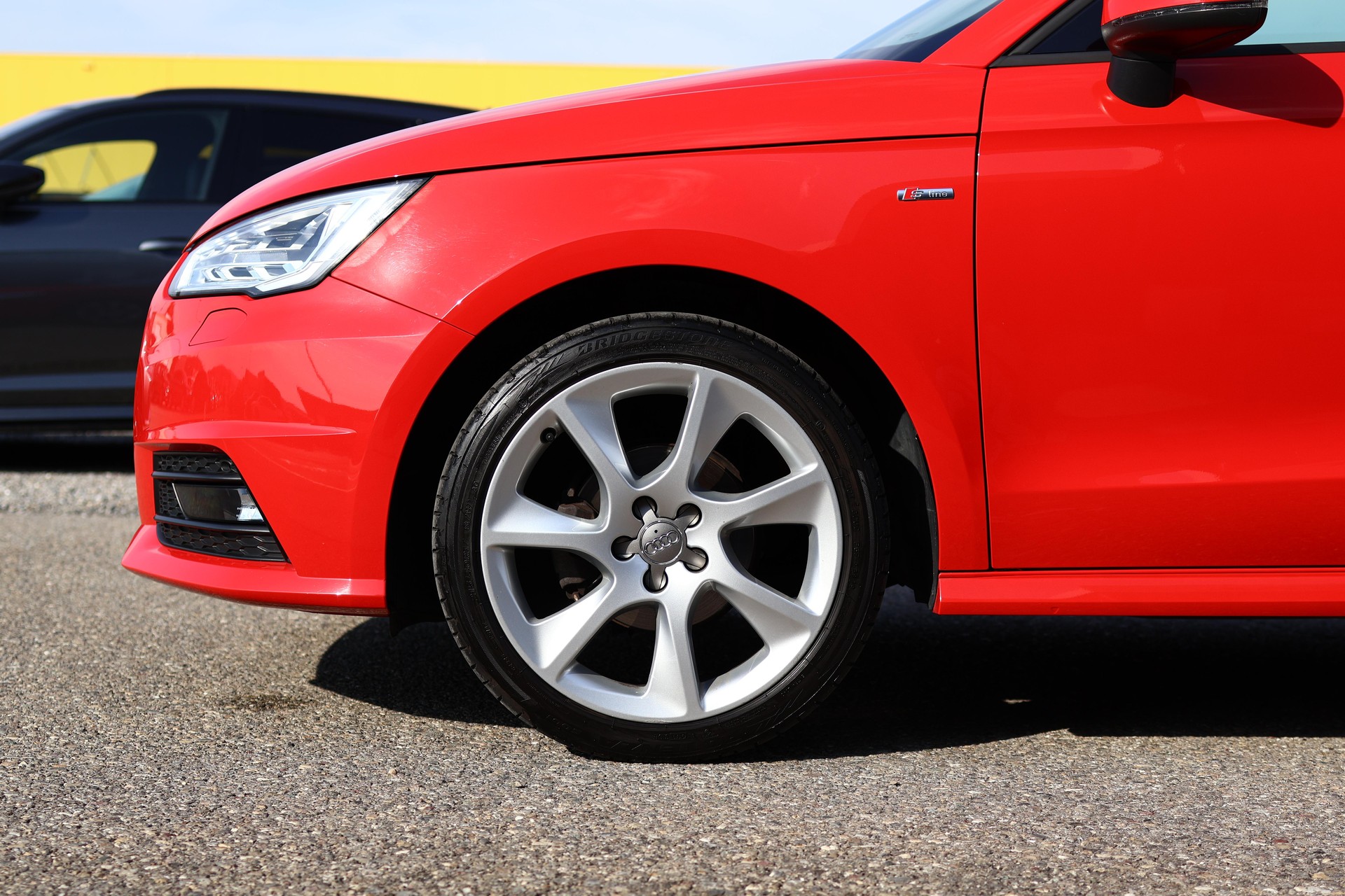 AUDI A1 Sportback 1.4 TDI Sport S-Line-image-9