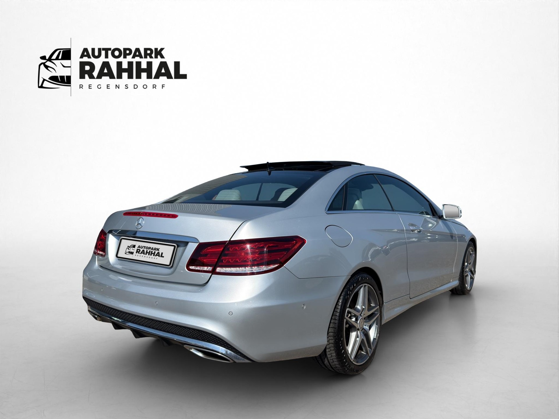 MERCEDES-BENZ E 350 4Matic Coupé-image-5