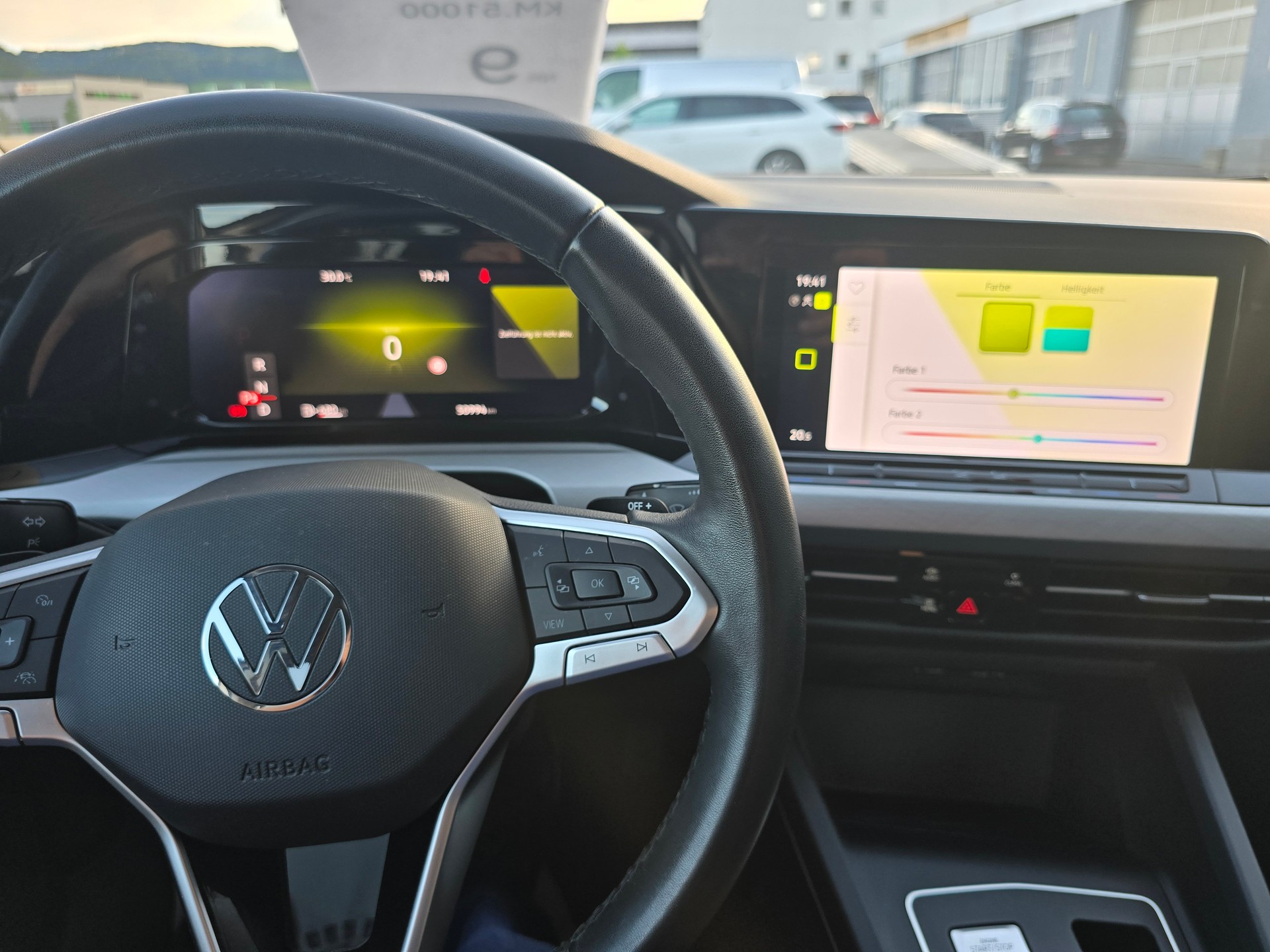 VW Golf Variant 2.0 TDI Life DSG*TOP-ZUSTAND*Frisch ab Service**-image-11