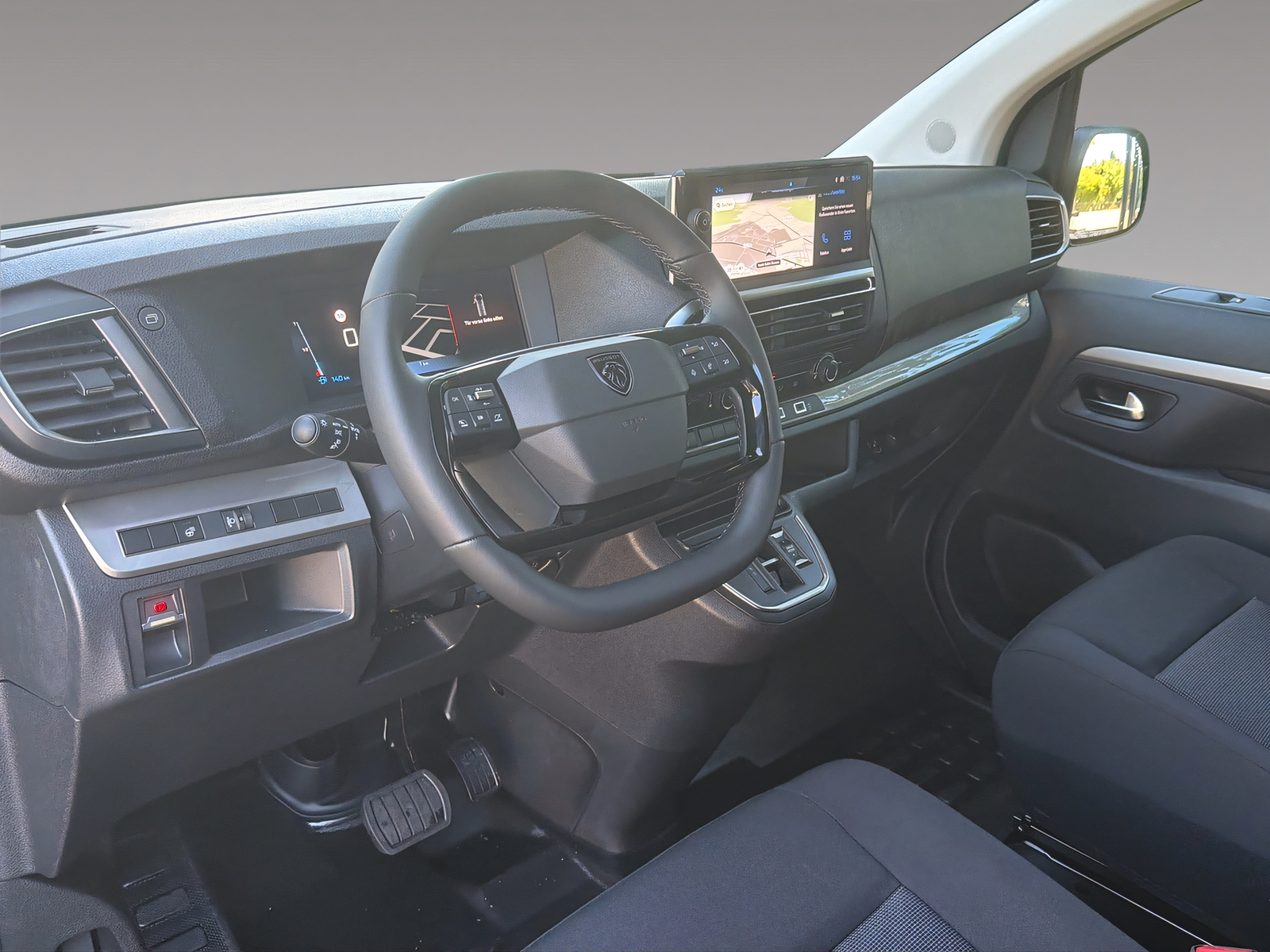PEUGEOT Traveller Standard 2.2 BlueHDi 180 Family Edition S/S-image-6
