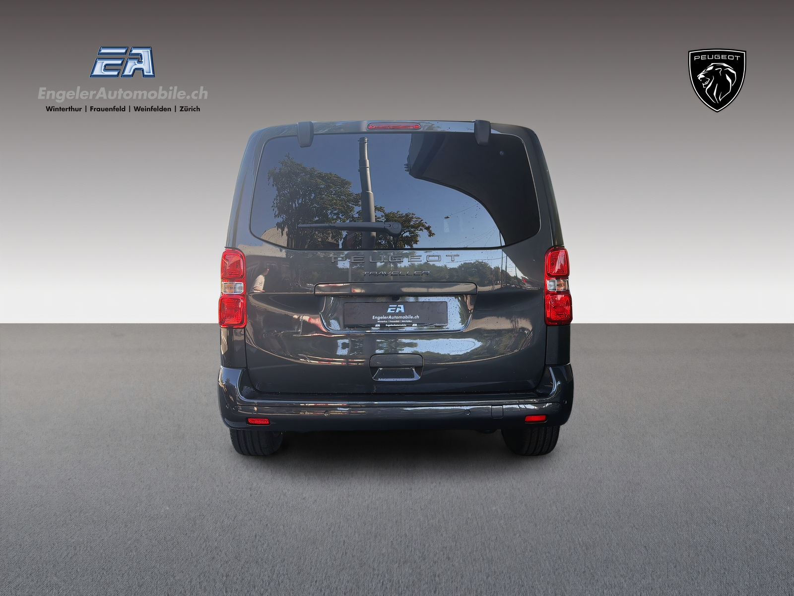 PEUGEOT Traveller Standard 2.2 BlueHDi 180 Family Edition S/S-image-4