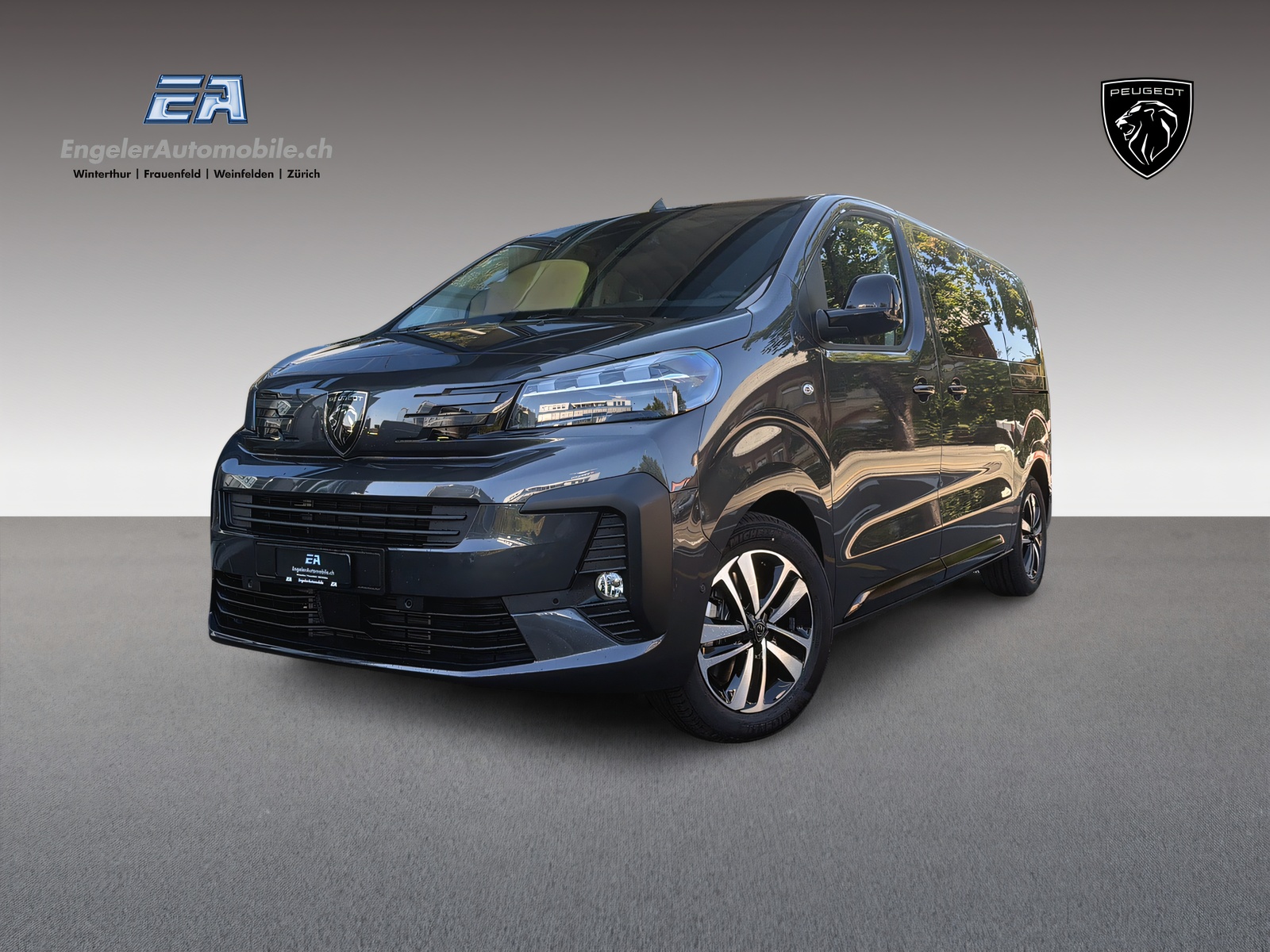 PEUGEOT Traveller Standard 2.2 BlueHDi 180 Family Edition S/S