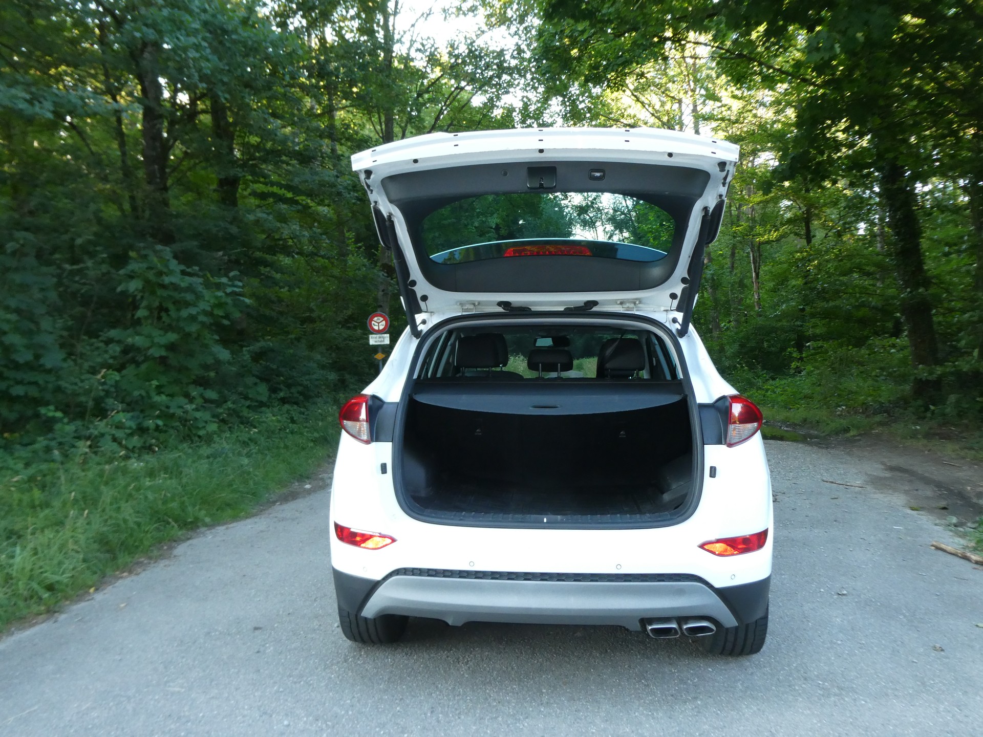 HYUNDAI Tucson 2.0 CRDI Vertex 4WD Automatic-image-7