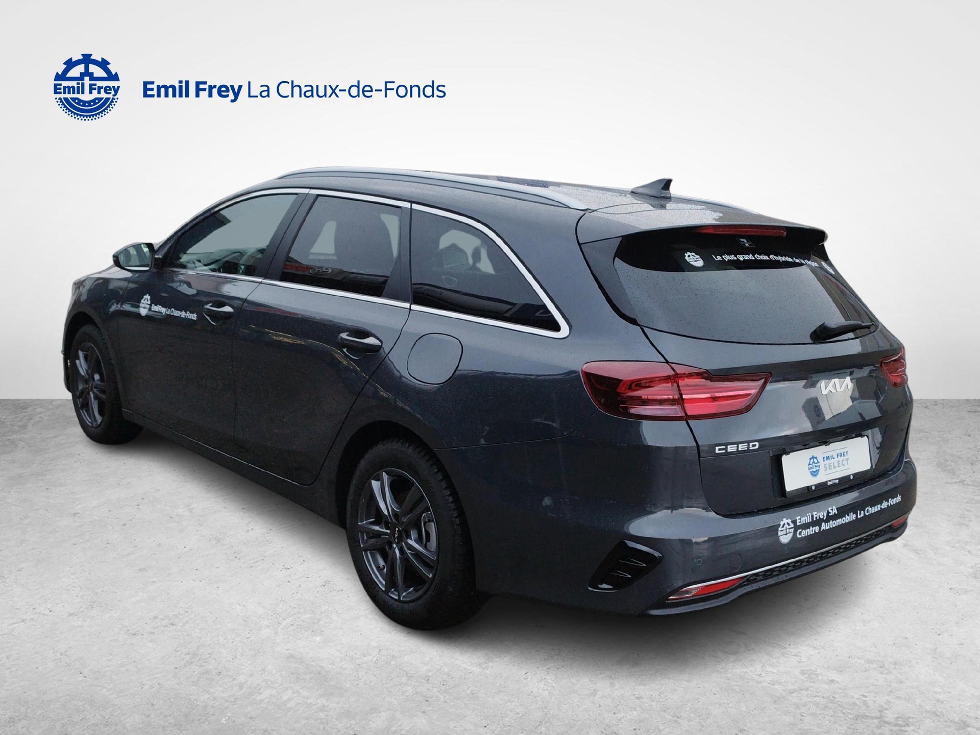 KIA Ceed SW 1.5 T-GDi Power-showroom-element-2