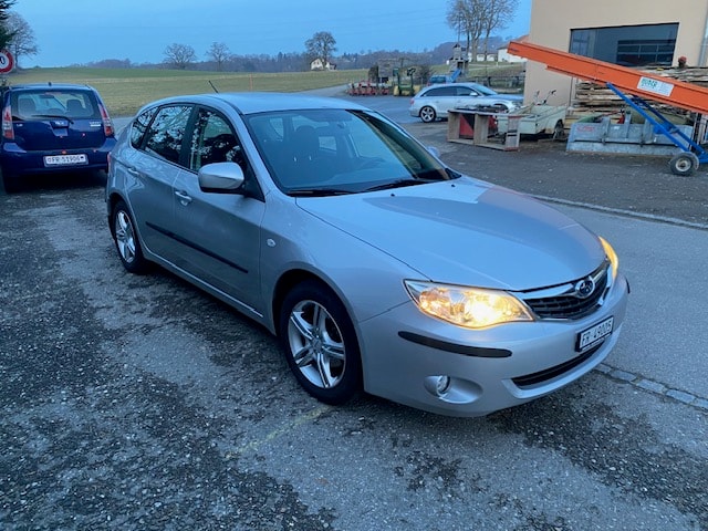 SUBARU Impreza 1.5R Swiss