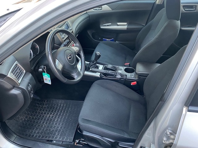 SUBARU Impreza 1.5R Swiss-image-7