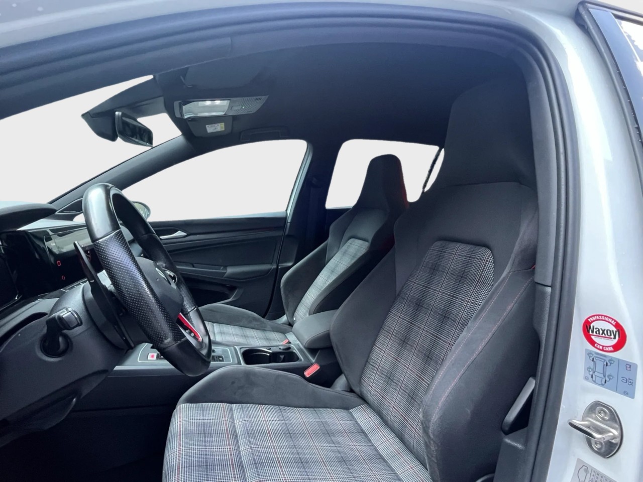 VW Golf 2.0 TSI GTI DSG-image-8