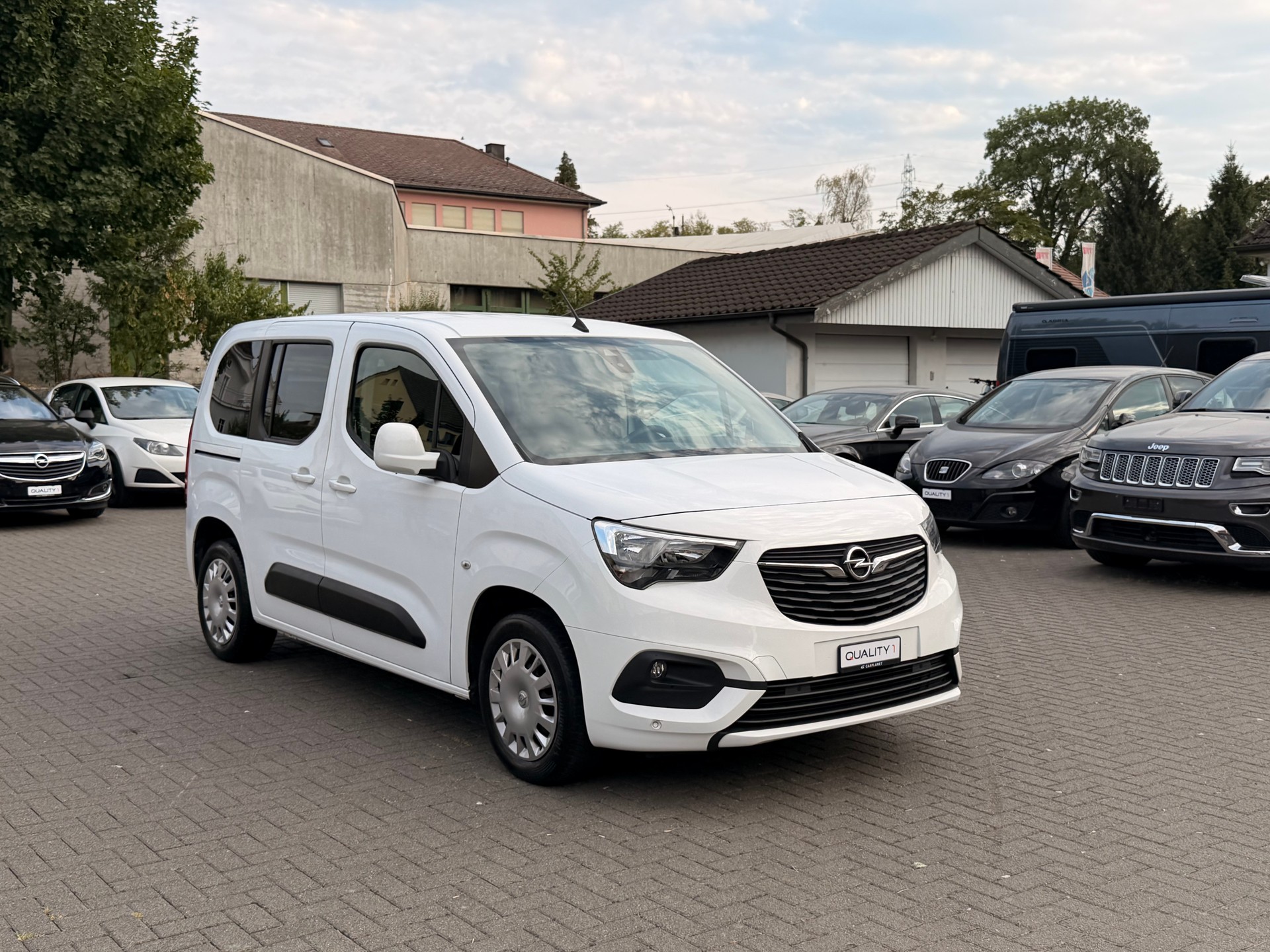 OPEL Combo Life 1.2 Enjoy