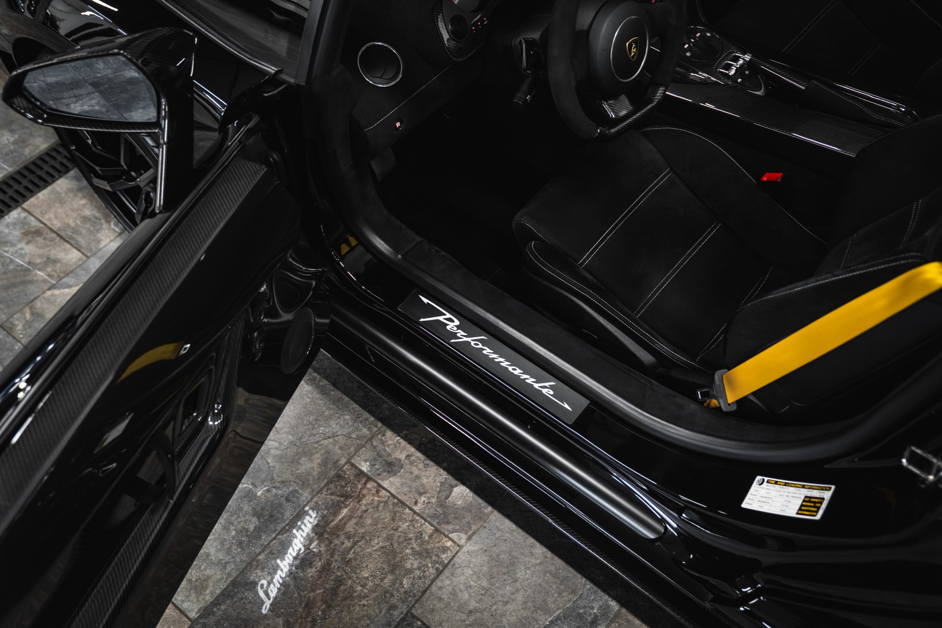 LAMBORGHINI Gallardo LP570-4 Spyder Performante E-Gear-image-7