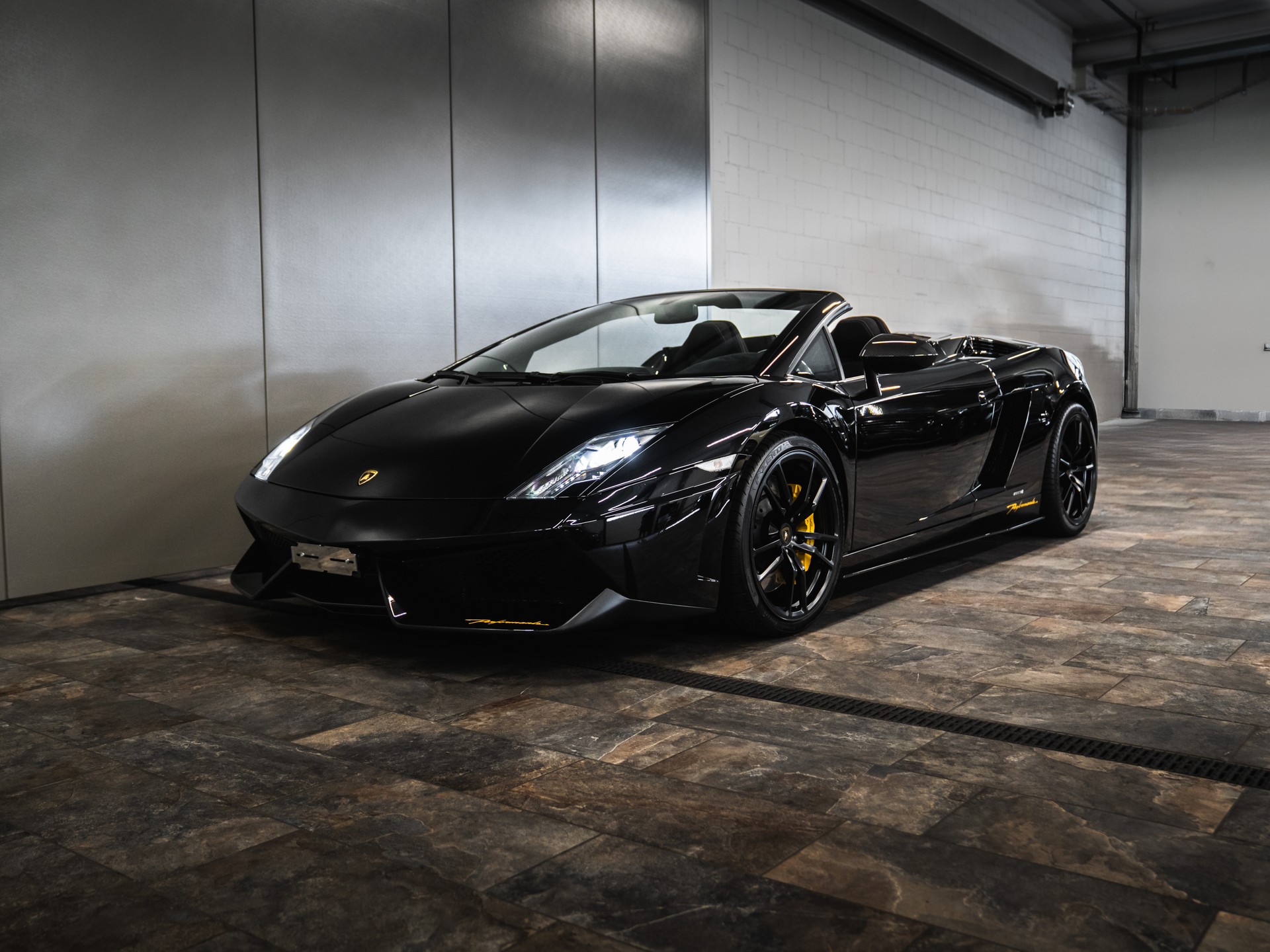 LAMBORGHINI Gallardo LP570-4 Spyder Performante E-Gear
