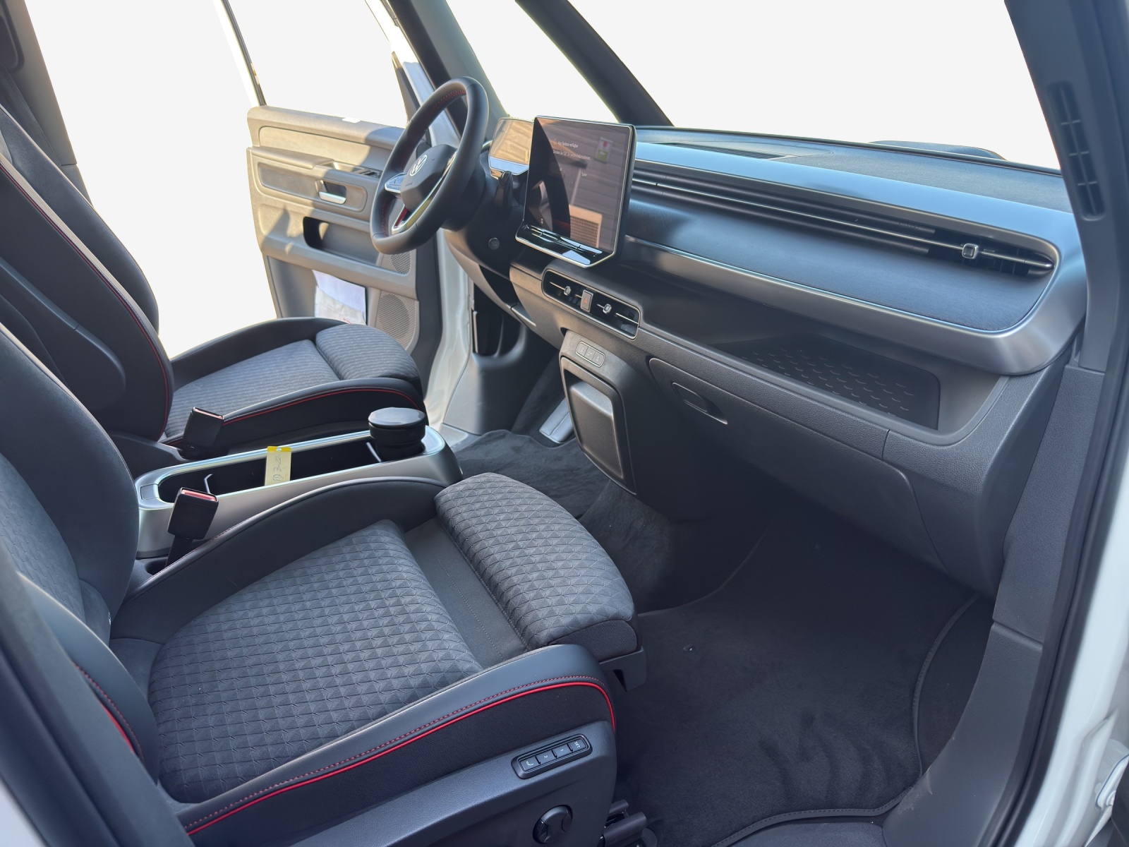 VW ID.Buzz NWB GTX 4 Motion-image-15