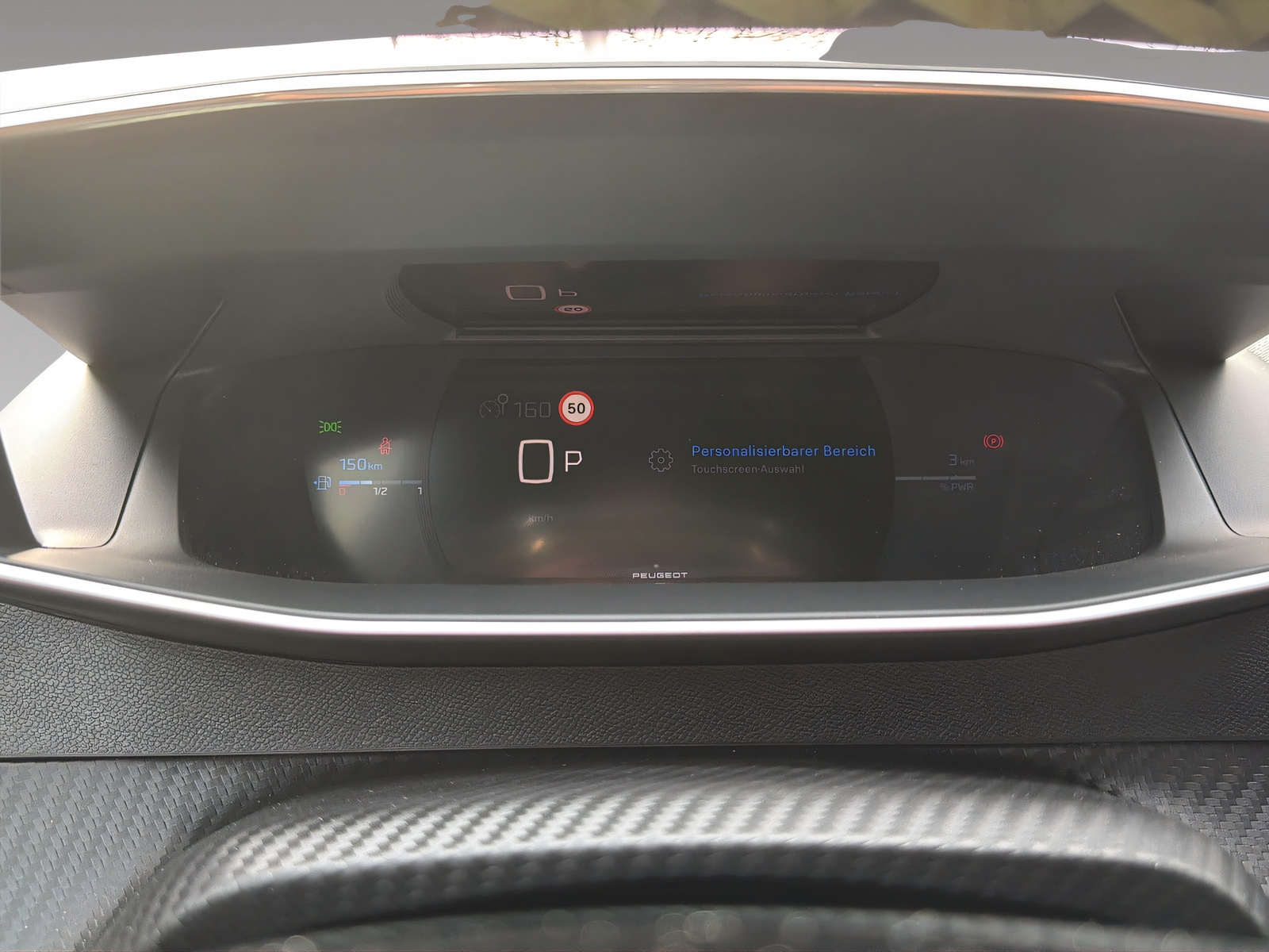PEUGEOT 208 1.2 Hybrid 145 GT Exclusive-image-8