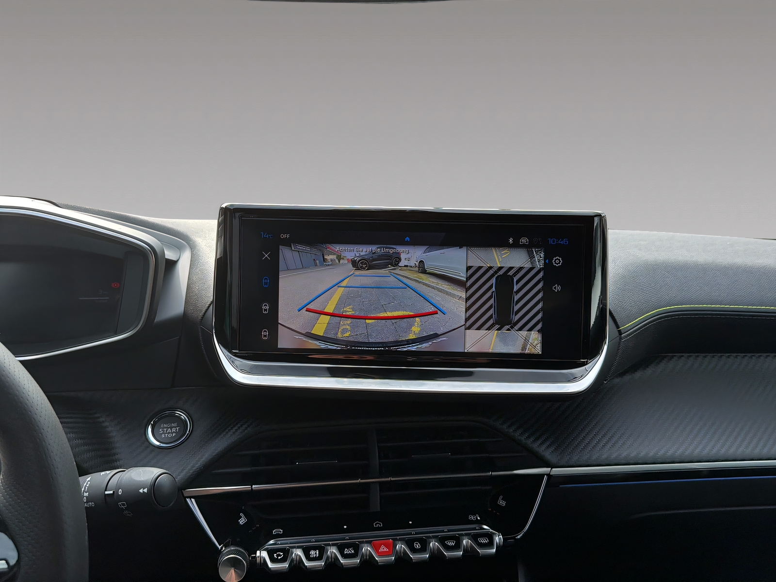 PEUGEOT 208 1.2 Hybrid 145 GT Exclusive-image-11