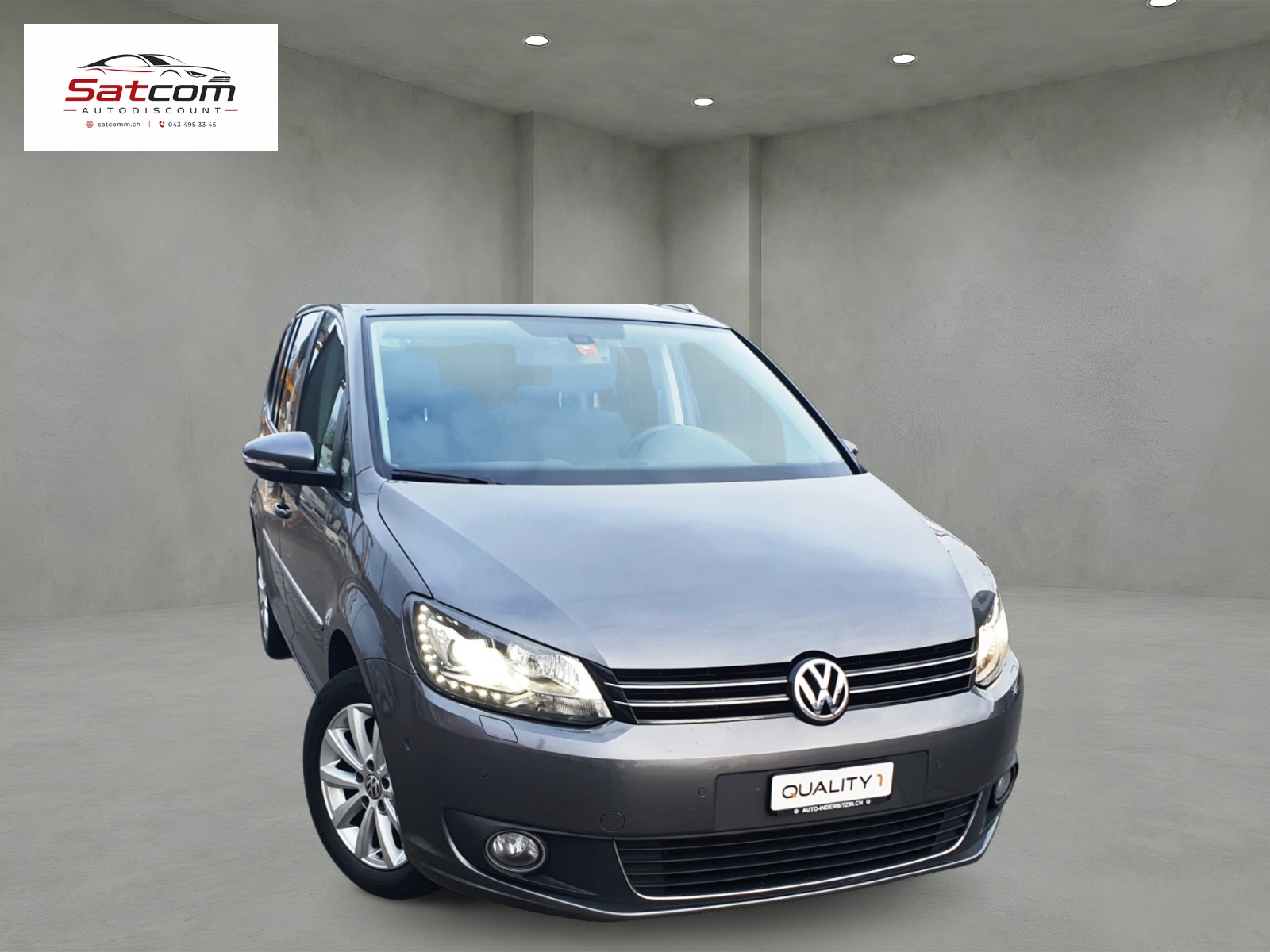 VW Touran 1.4 TSI Highline DSG-showroom-element-1