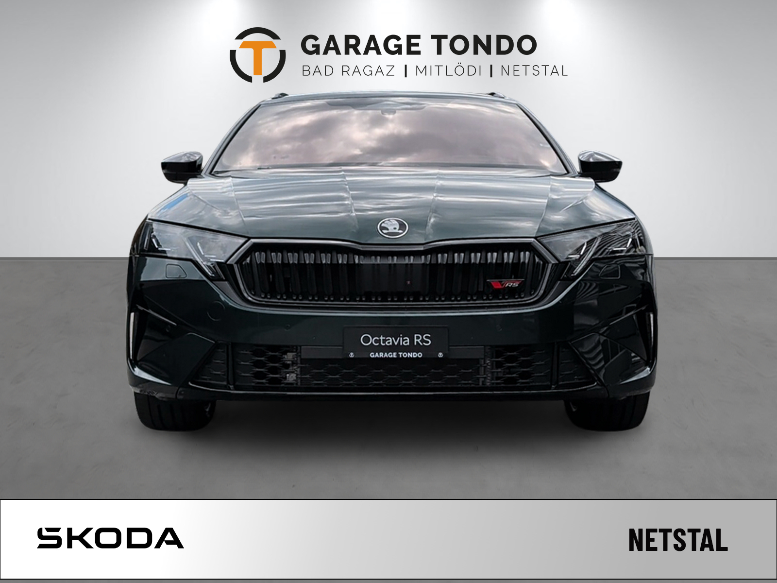 SKODA Oct. RS 30 2.0 TSI 265PS 7DSG 2000ccm 265PS/195kW 4 Zylinder TSI Benzin-showroom-element-1