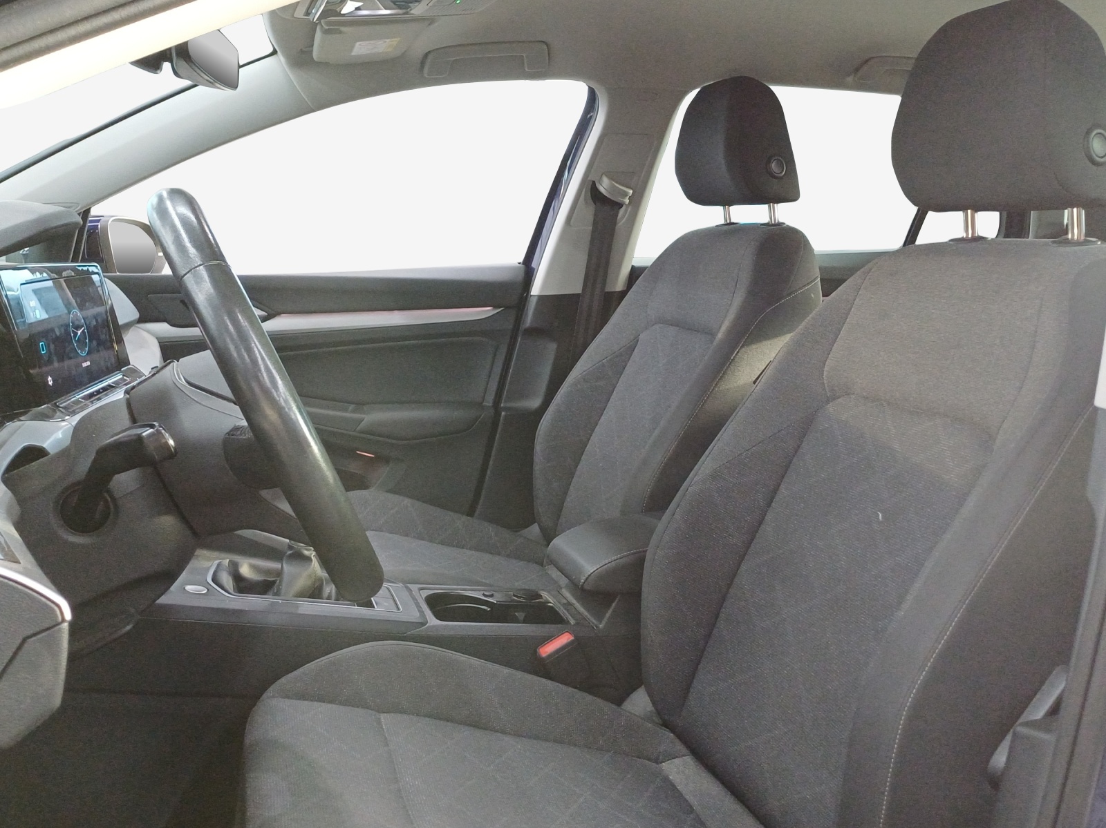 VW Golf Variant 1.5 TSI Life-image-7