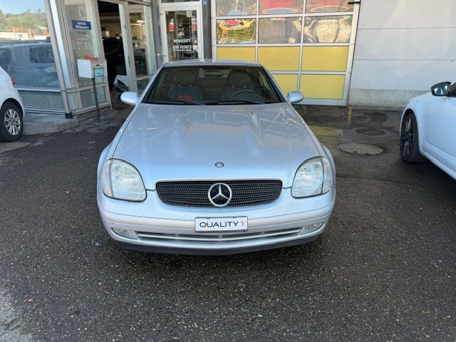 MERCEDES-BENZ SLK 200-image-4