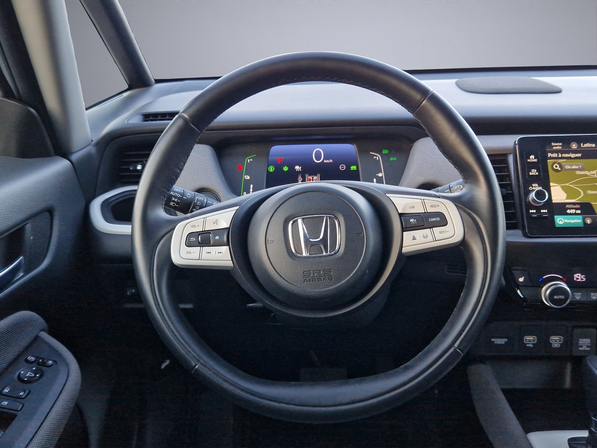 HONDA Jazz 1.5 i-MMD Crosstar Executive-image-15