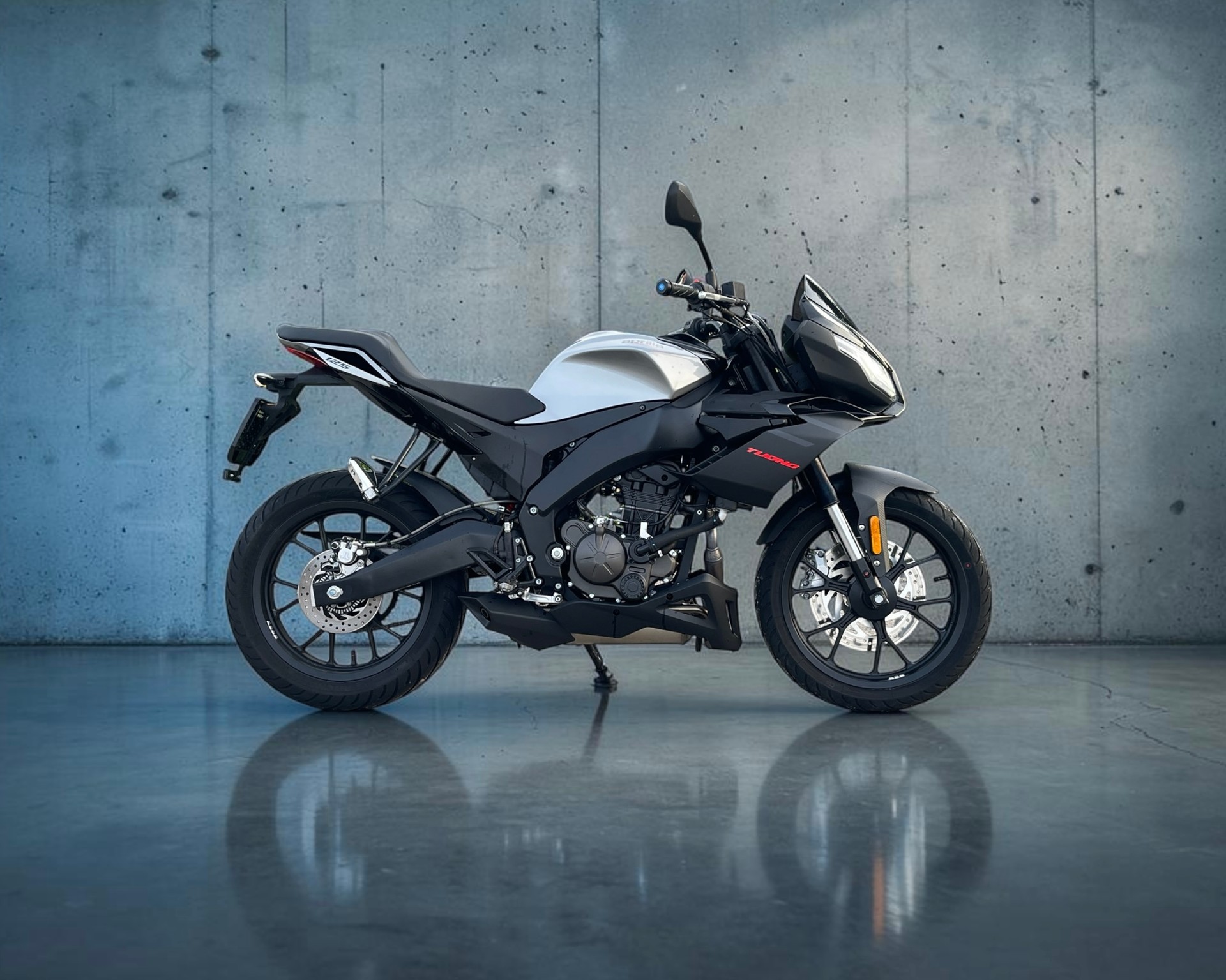 APRILIA Tuono 125 E5+-image-0