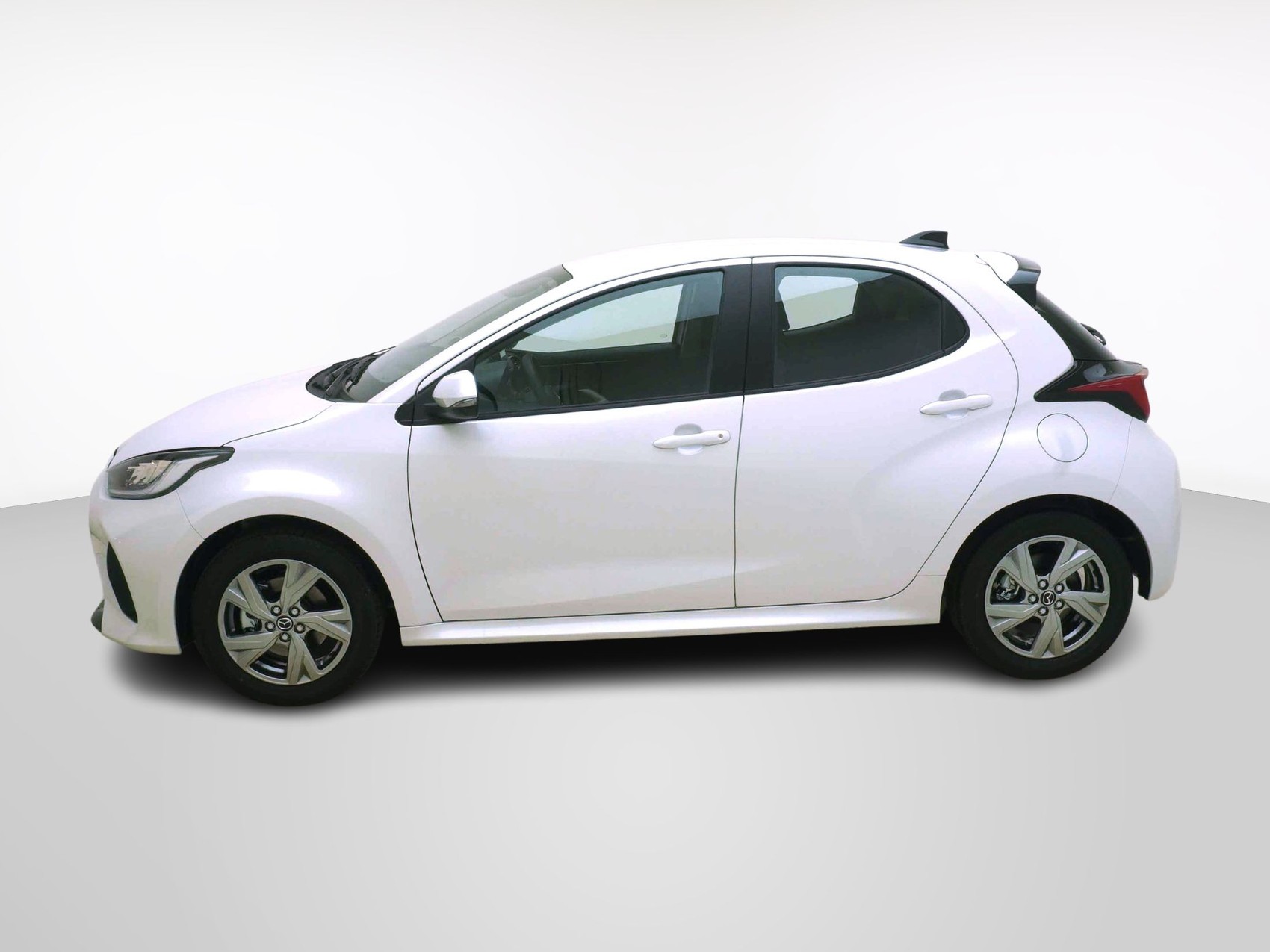 MAZDA 2 1.5 Hybrid Exclusive-Line-showroom-element-1