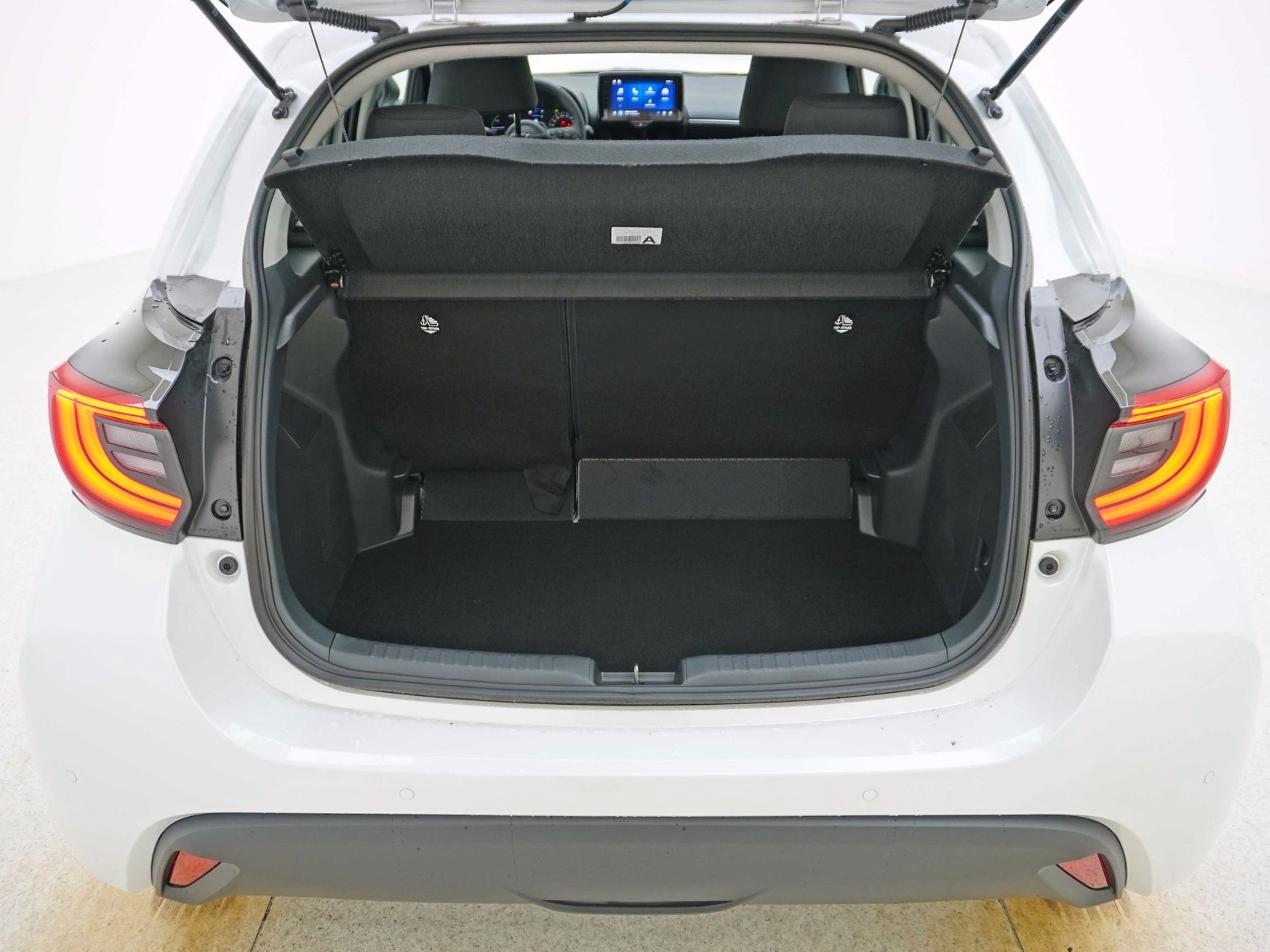 MAZDA 2 1.5 Hybrid Exclusive-Line-image-15